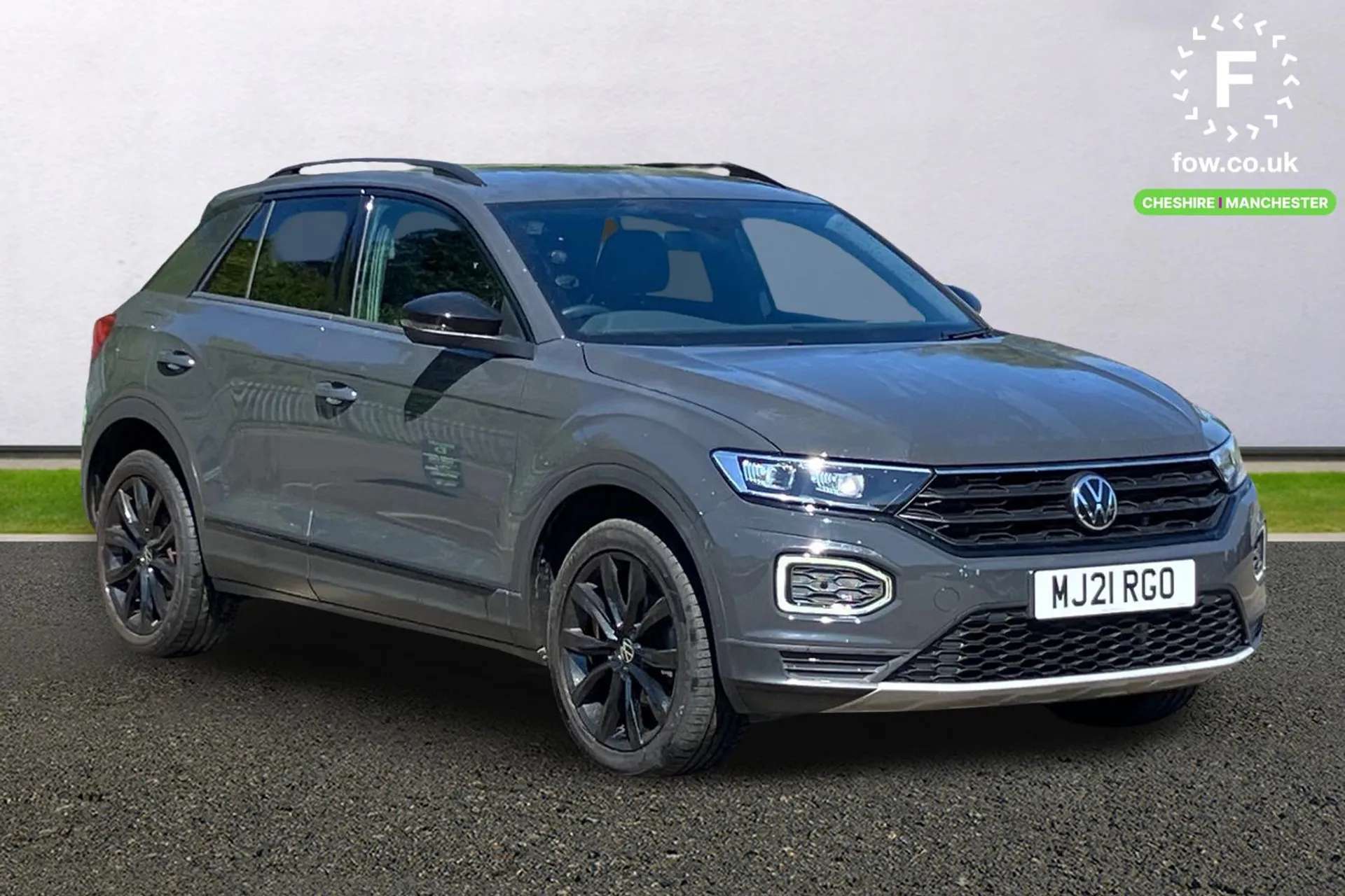 A 2021 VOLKSWAGEN T-ROC 1.5 TSI EVO Black Edition 5dr DSG [ Multifunction camera , SMS functionality - read, compose and send SMS messages using touch-screen display , Black A 2021 VOLKSWAGEN T-ROC 1.5 TSI EVO Black Edition 5dr DSG [ Multifunction camera , SMS functionality - read, compose and send SMS messages using touch-screen display , Black