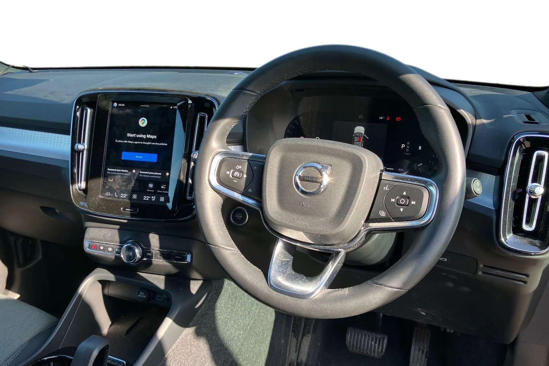 2022 VOLVO XC40 2022 VOLVO XC40