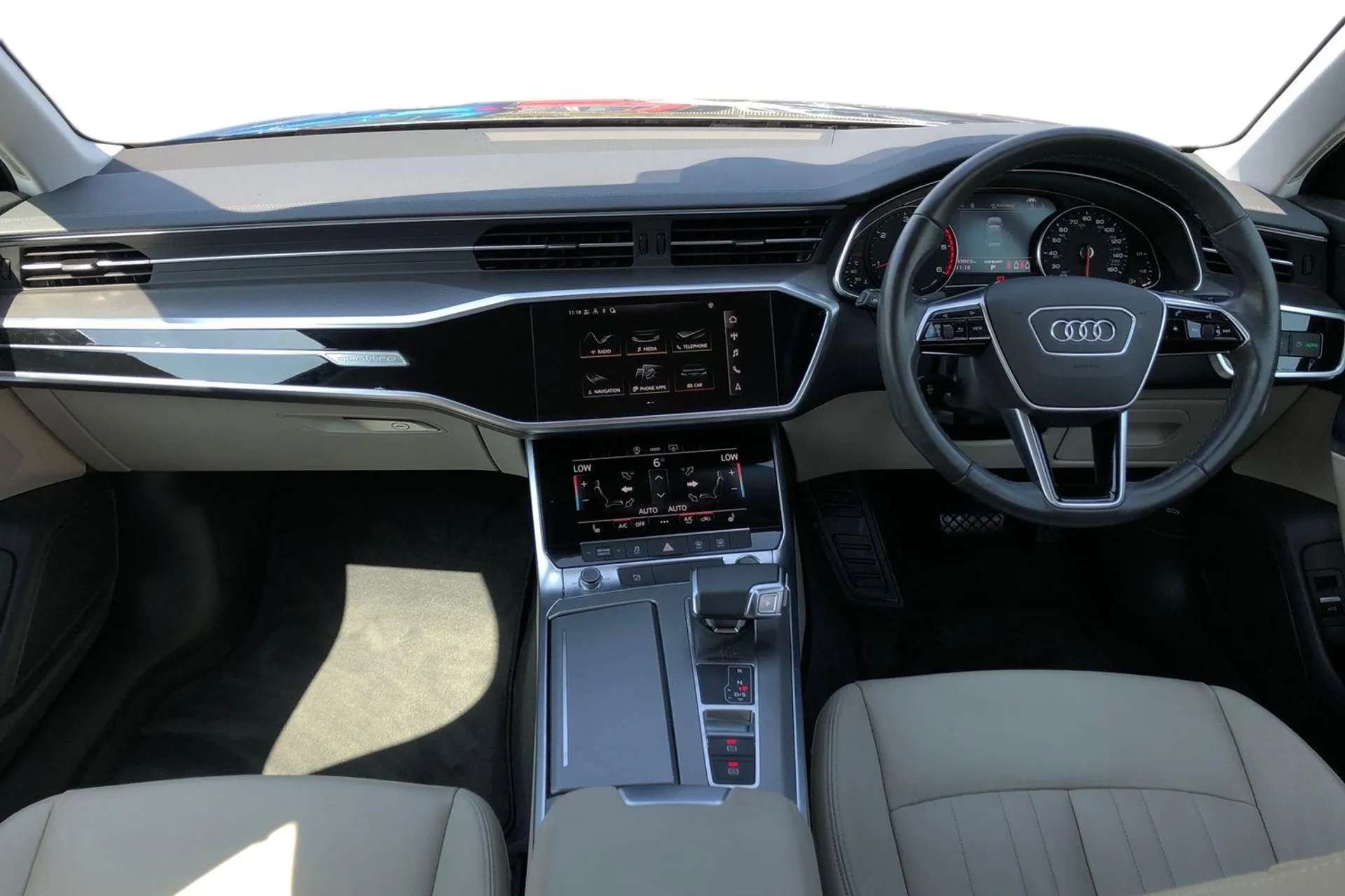 A 2021 AUDI A6 50 TDI Quattro Sport 4dr Tip Auto [Parking Sensor(s), Climate Control, Leather Trim, 18" Alloy Wheels A 2021 AUDI A6 50 TDI Quattro Sport 4dr Tip Auto [Parking Sensor(s), Climate Control, Leather Trim, 18" Alloy Wheels