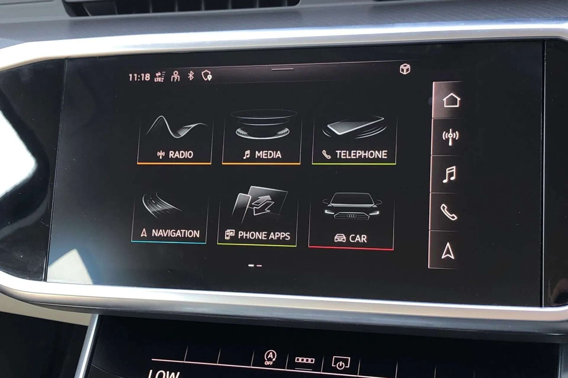 2021 AUDI A6 2021 AUDI A6