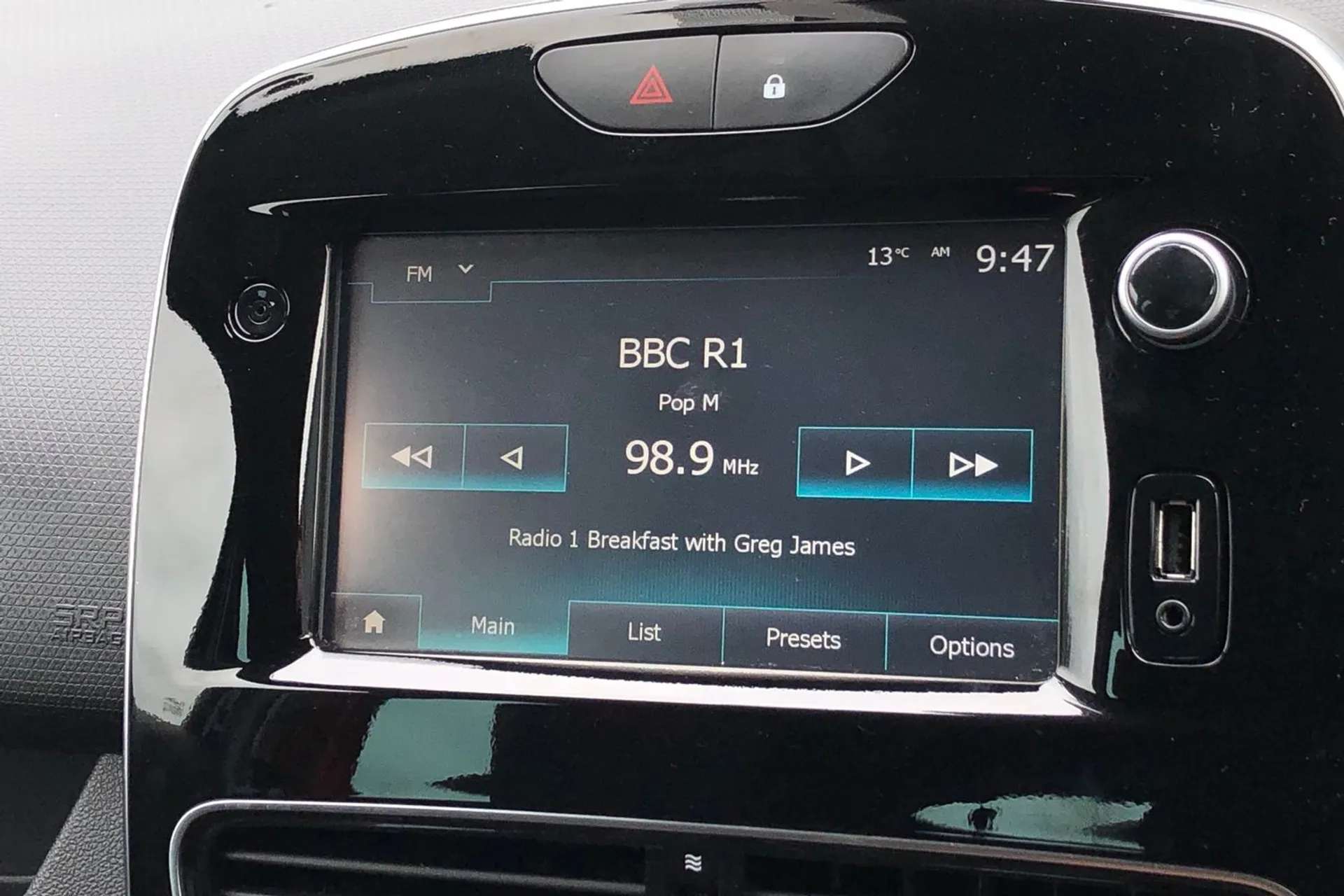 2017 RENAULT CLIO 2017 RENAULT CLIO