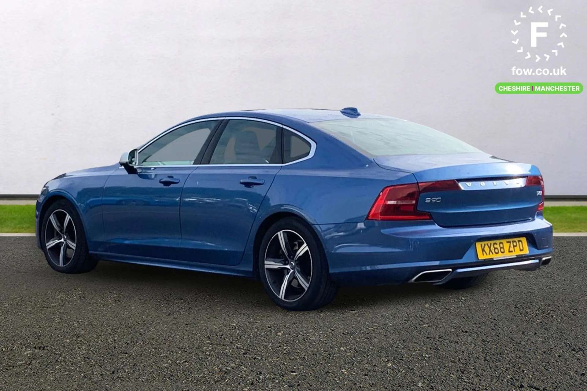 2018 VOLVO S90 2018 VOLVO S90