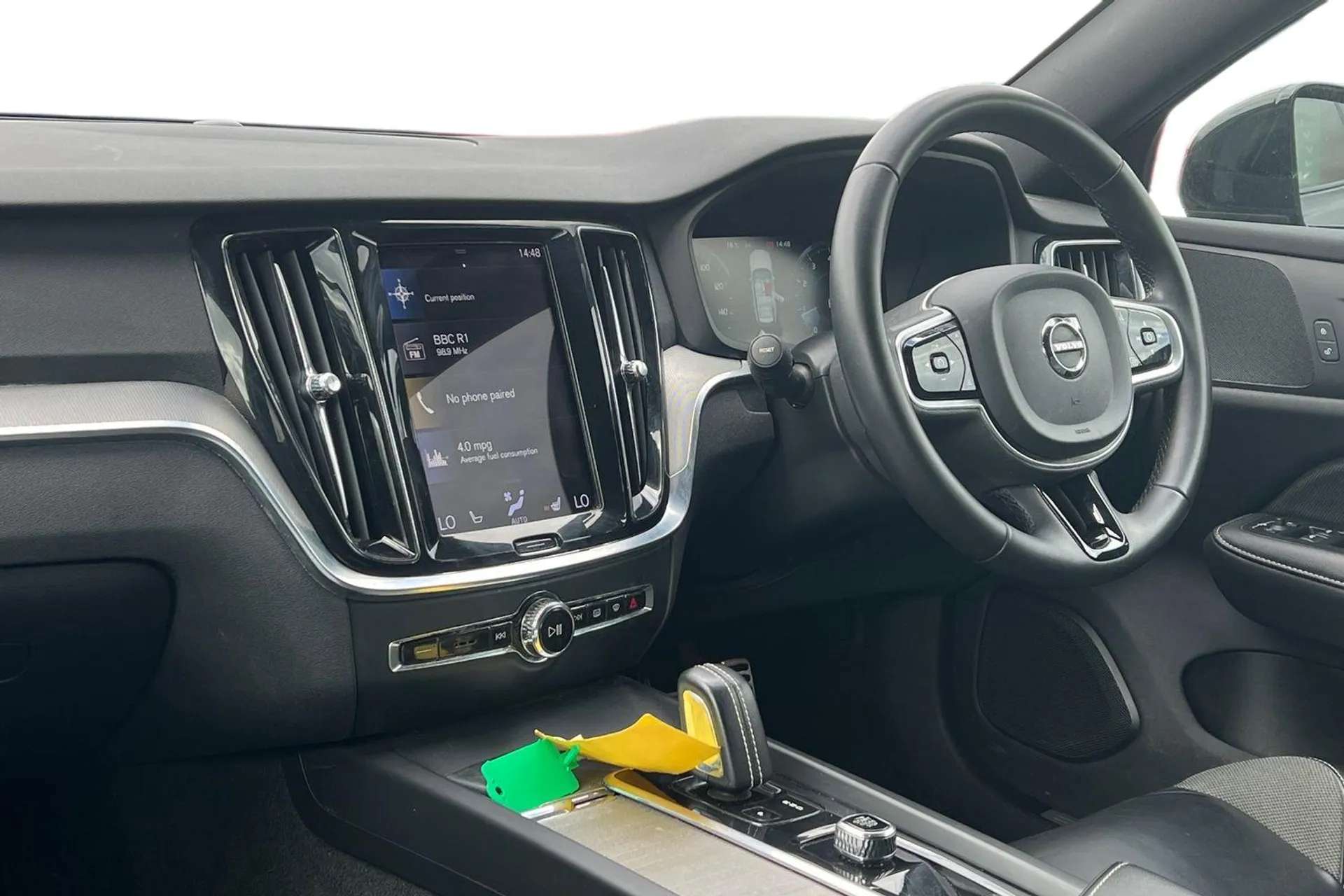 2022 VOLVO V60 2022 VOLVO V60