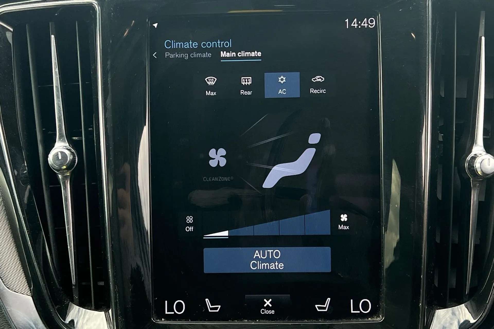 2022 VOLVO V60 2022 VOLVO V60