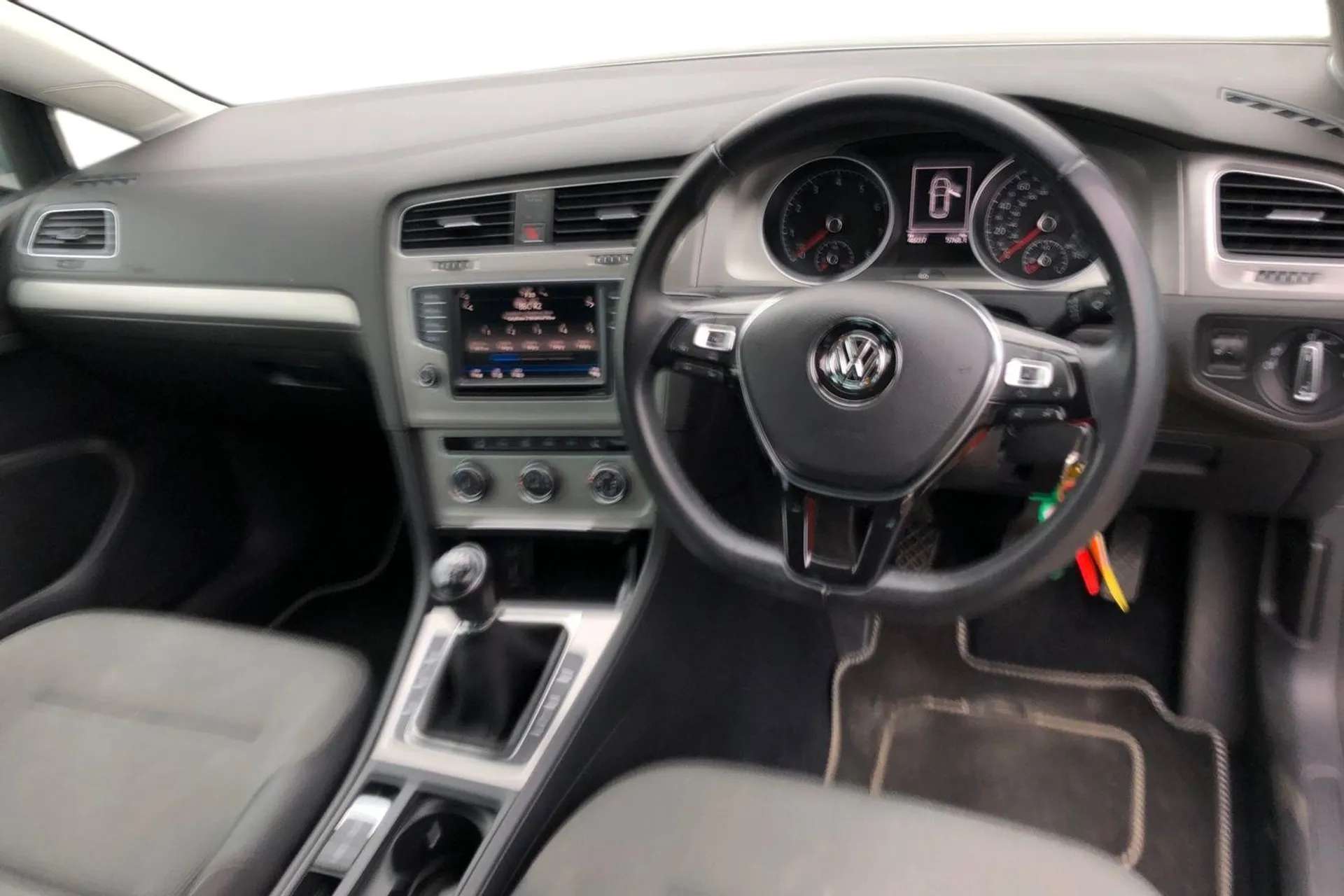 2017 VOLKSWAGEN GOLF 2017 VOLKSWAGEN GOLF