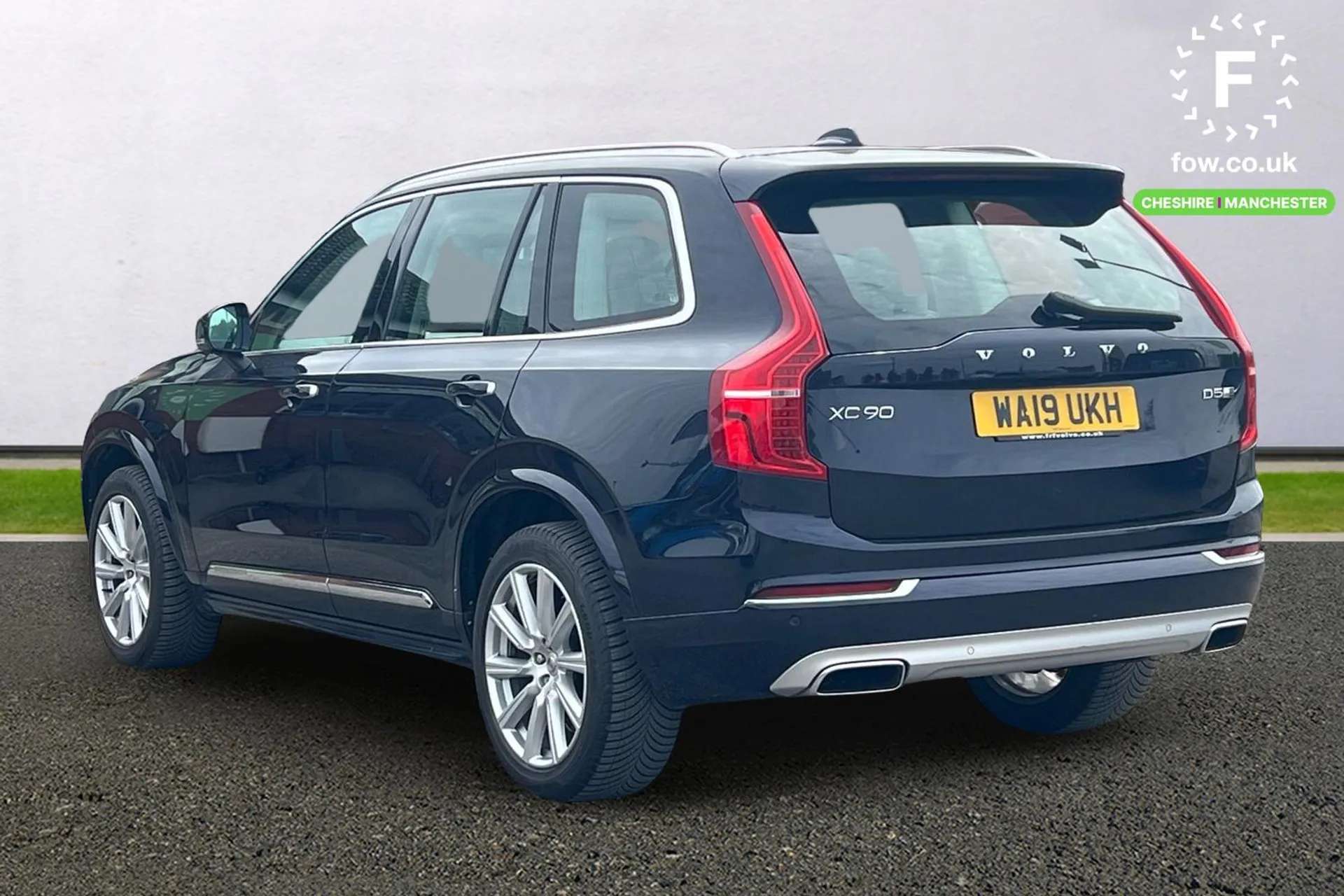 A 2019 VOLVO XC90 2.0 D5 PowerPulse Inscription 5dr AWD Geartronic [Adaptive cruise control with pilot assist, Power tailgate, Lane departure warning with driver alert A 2019 VOLVO XC90 2.0 D5 PowerPulse Inscription 5dr AWD Geartronic [Adaptive cruise control with pilot assist, Power tailgate, Lane departure warning with driver alert