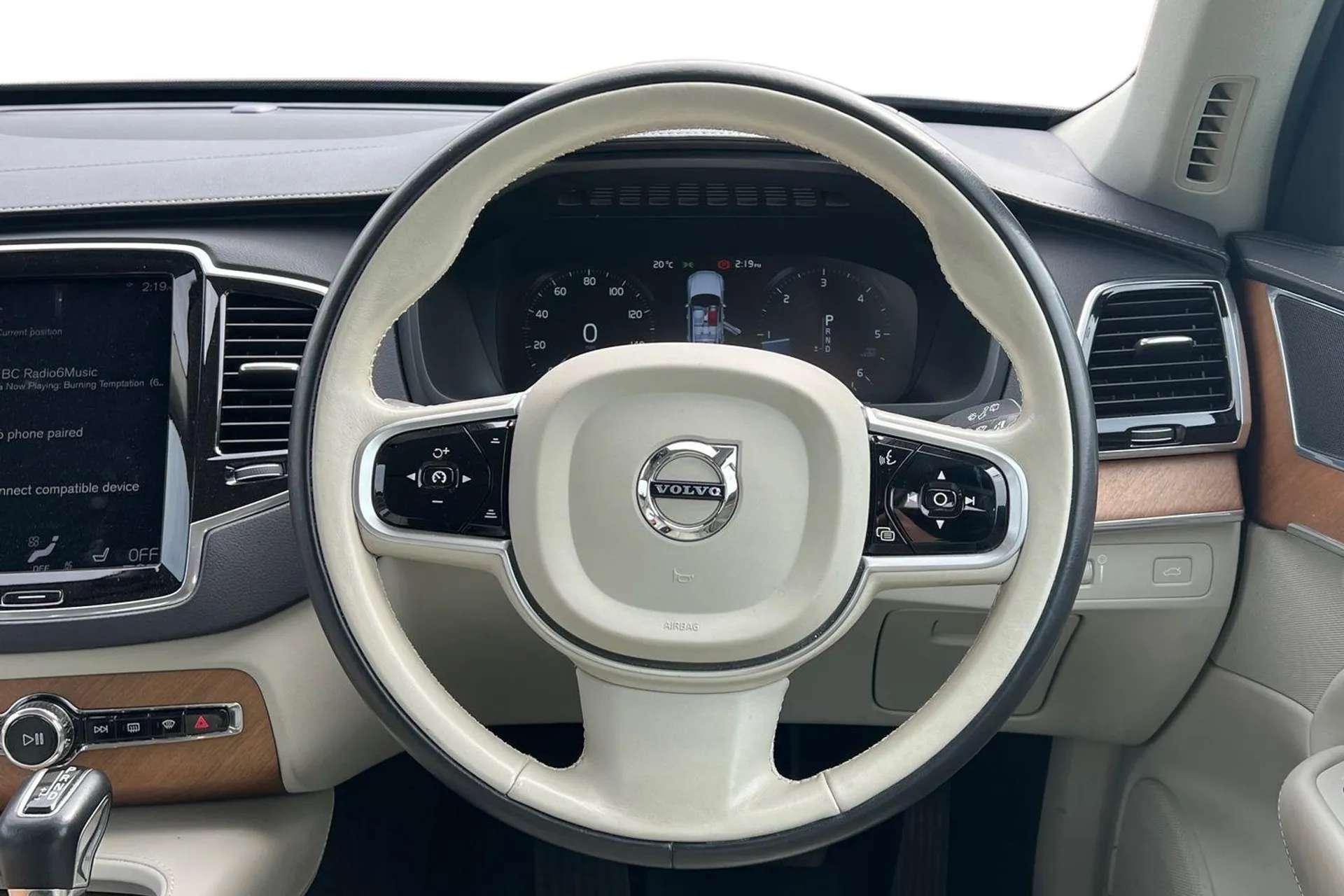 2019 VOLVO XC90 2019 VOLVO XC90