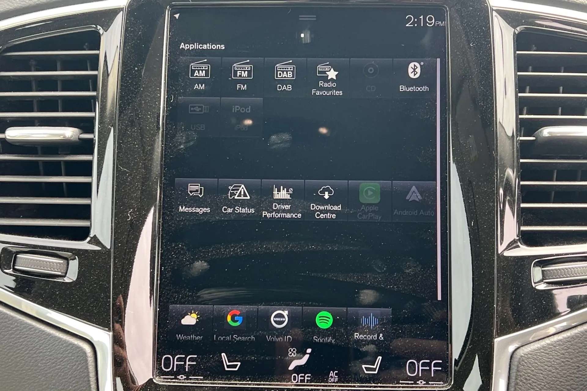 2019 VOLVO XC90 2019 VOLVO XC90