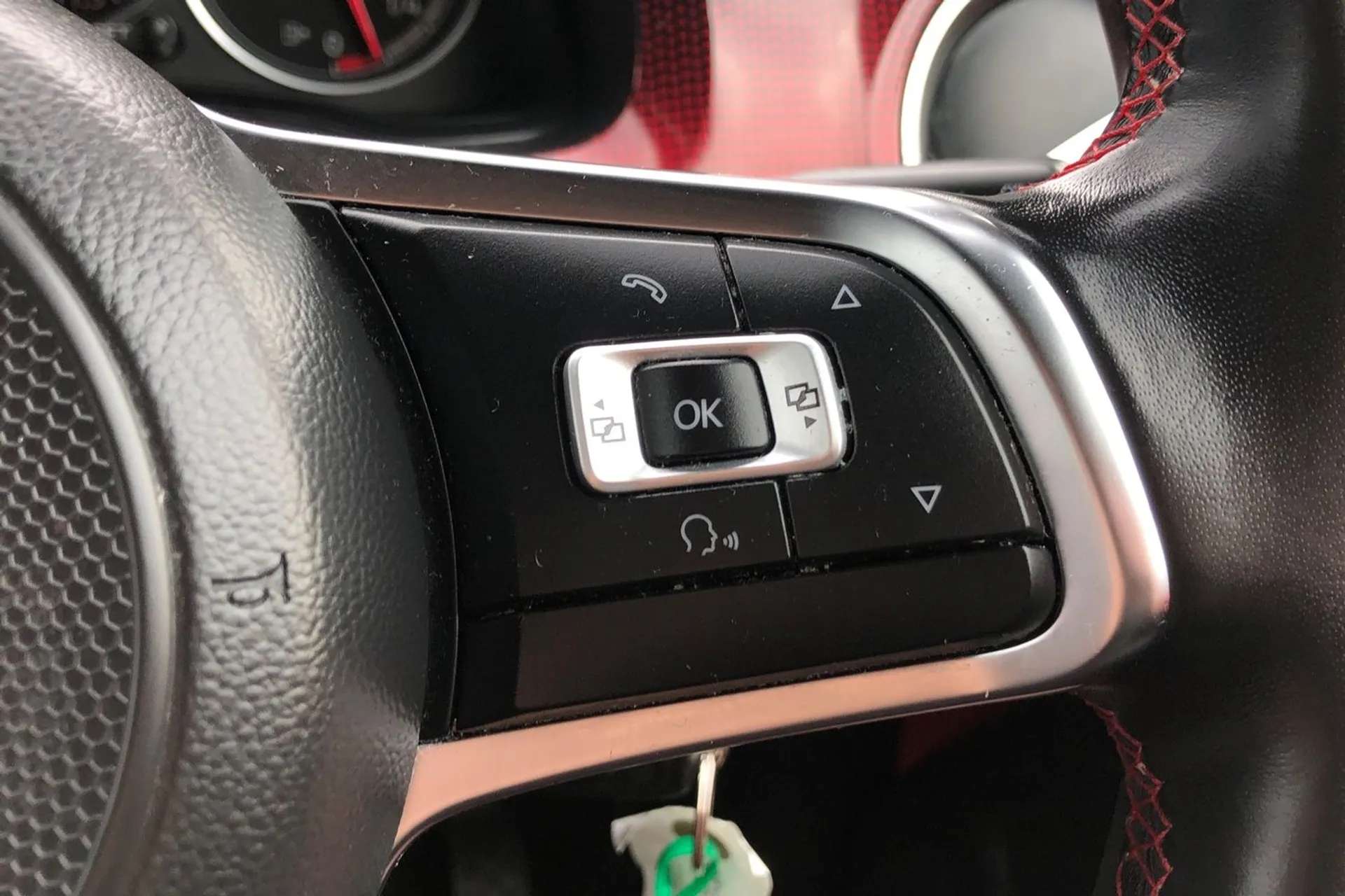 2018 VOLKSWAGEN UP 2018 VOLKSWAGEN UP