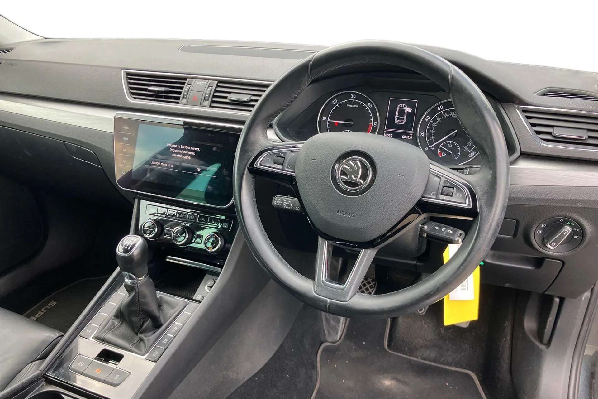 A 2017 SKODA SUPERB 2.0 TDI CR 190 SE L Executive 5dr [ Auto dimming rear view mirror, Adaptive cruise control, Bi-Xenon headlights with AFS + integrated headlight washer A 2017 SKODA SUPERB 2.0 TDI CR 190 SE L Executive 5dr [ Auto dimming rear view mirror, Adaptive cruise control, Bi-Xenon headlights with AFS + integrated headlight washer
