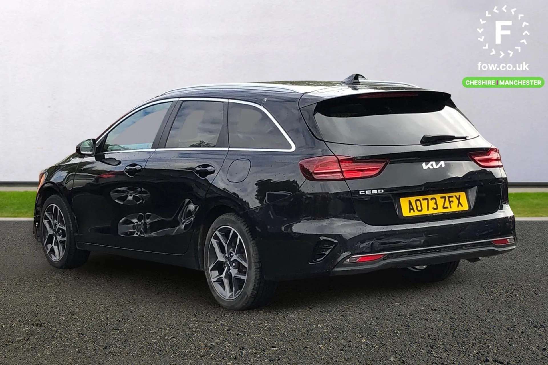 A 2023 KIA CEED 1.5T GDi ISG 3 5dr [4.2" supervision colour cluster display, Electric adjustable/heated/folding door mirrors with LED Indicators, LED daytime running A 2023 KIA CEED 1.5T GDi ISG 3 5dr [4.2" supervision colour cluster display, Electric adjustable/heated/folding door mirrors with LED Indicators, LED daytime running