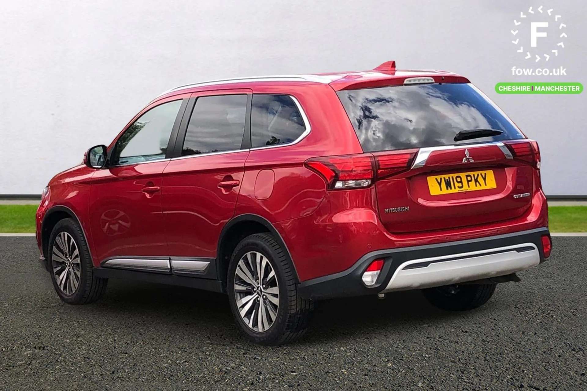 2019 MITSUBISHI OUTLANDER 2019 MITSUBISHI OUTLANDER