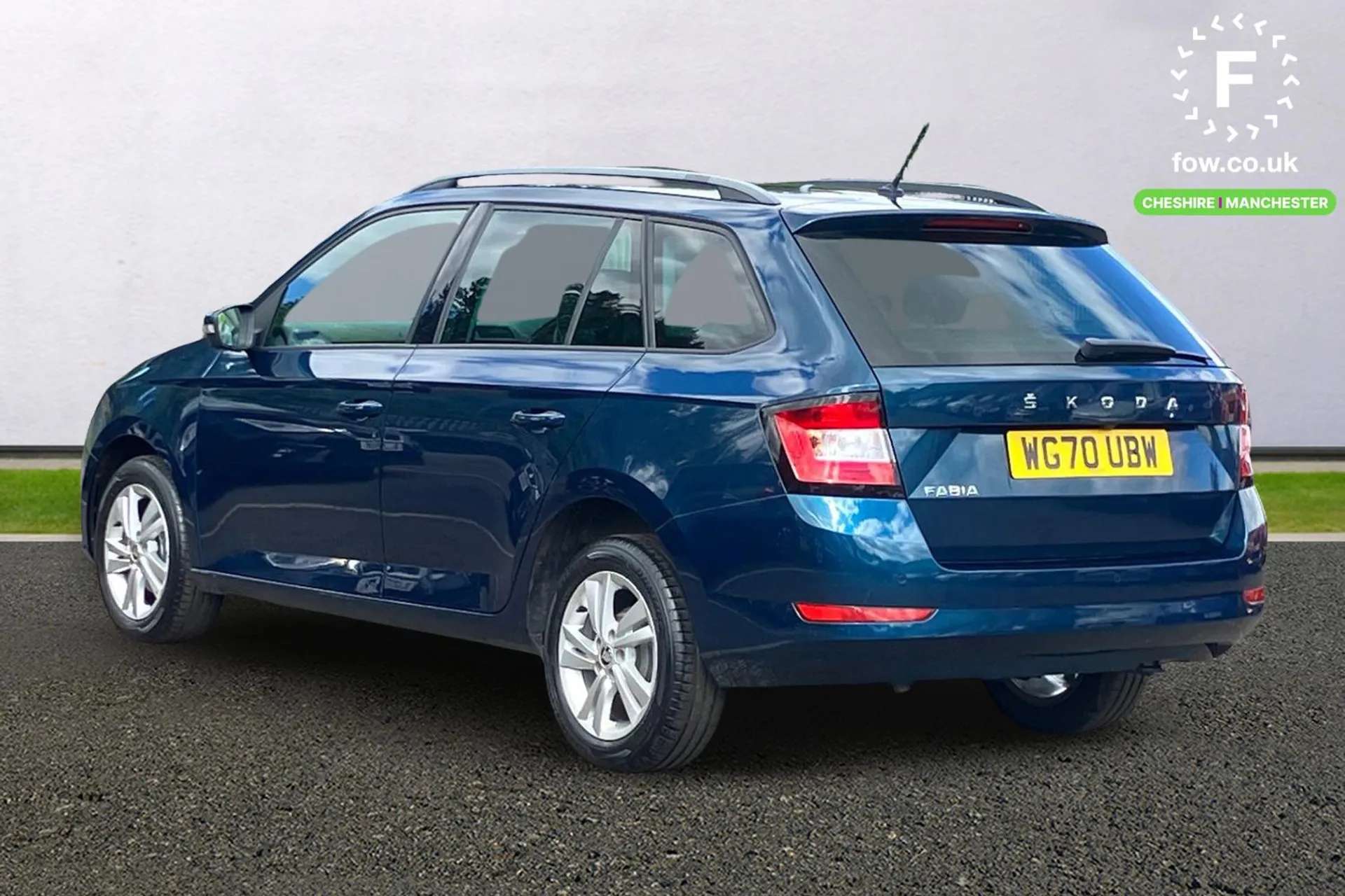 A 2021 SKODA FABIA 1.0 TSI SE 5dr [ Rear view camera with washer nozzle , Privacy glass , Light Assistant - automatic light switching, coming and leaving home, for dayli A 2021 SKODA FABIA 1.0 TSI SE 5dr [ Rear view camera with washer nozzle , Privacy glass , Light Assistant - automatic light switching, coming and leaving home, for dayli