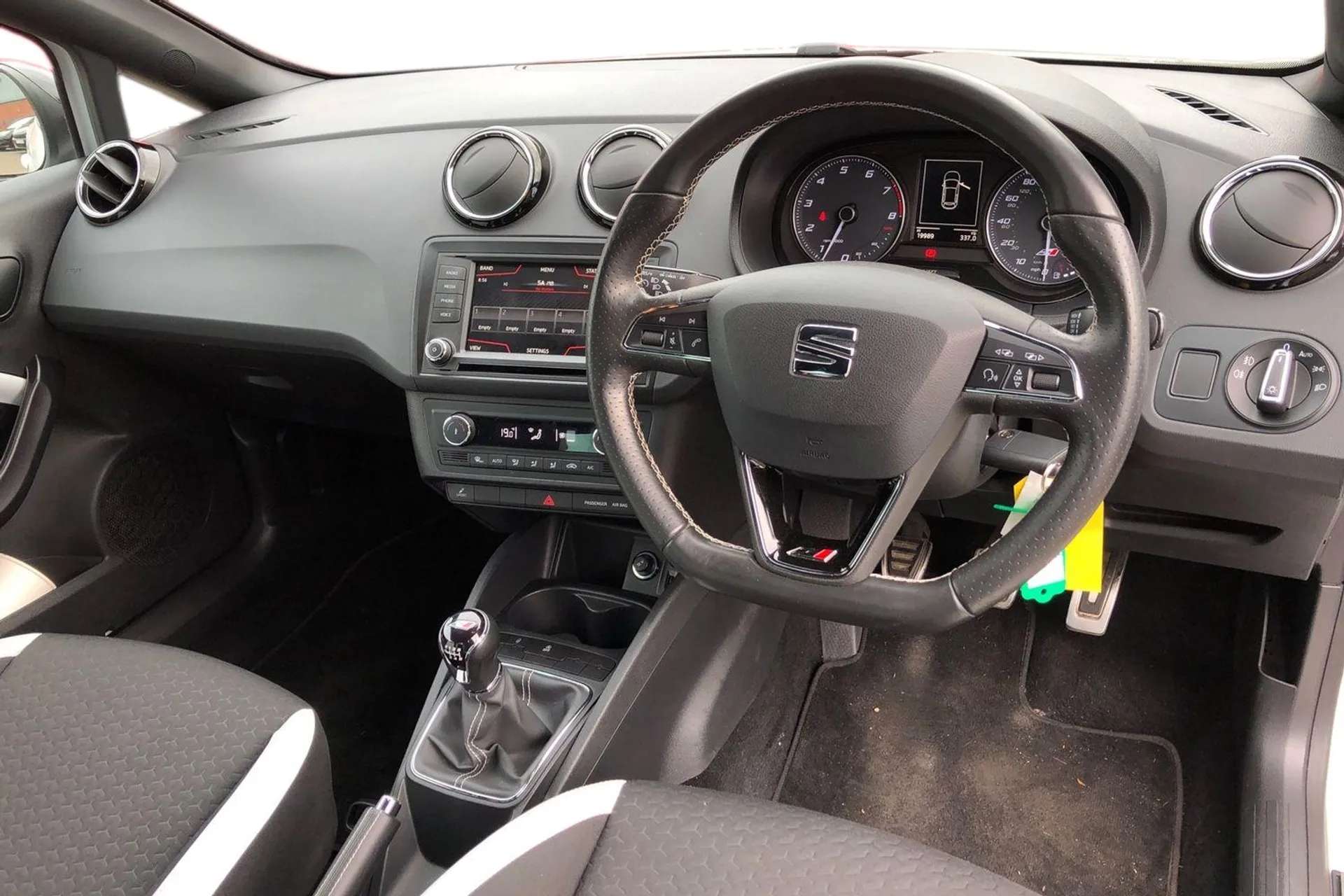 2016 SEAT IBIZA 2016 SEAT IBIZA