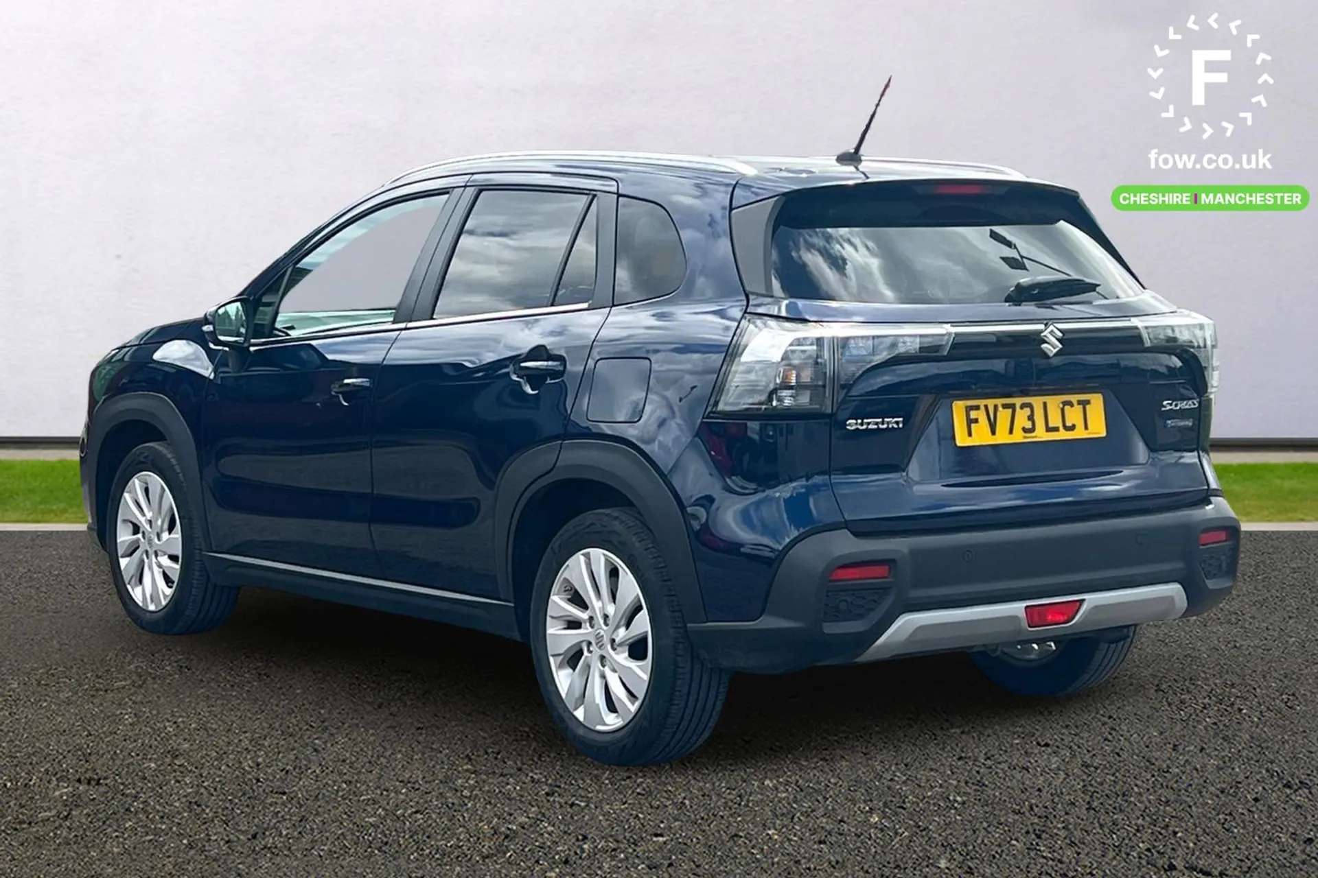 A 2023 SUZUKI S-CROSS 1.5 Hybrid Motion 5dr AGS [ 4.2" colour LCD information display, LED Daytime Running Lights, Front and rear parking sensors, Adaptive cruise control w A 2023 SUZUKI S-CROSS 1.5 Hybrid Motion 5dr AGS [ 4.2" colour LCD information display, LED Daytime Running Lights, Front and rear parking sensors, Adaptive cruise control w