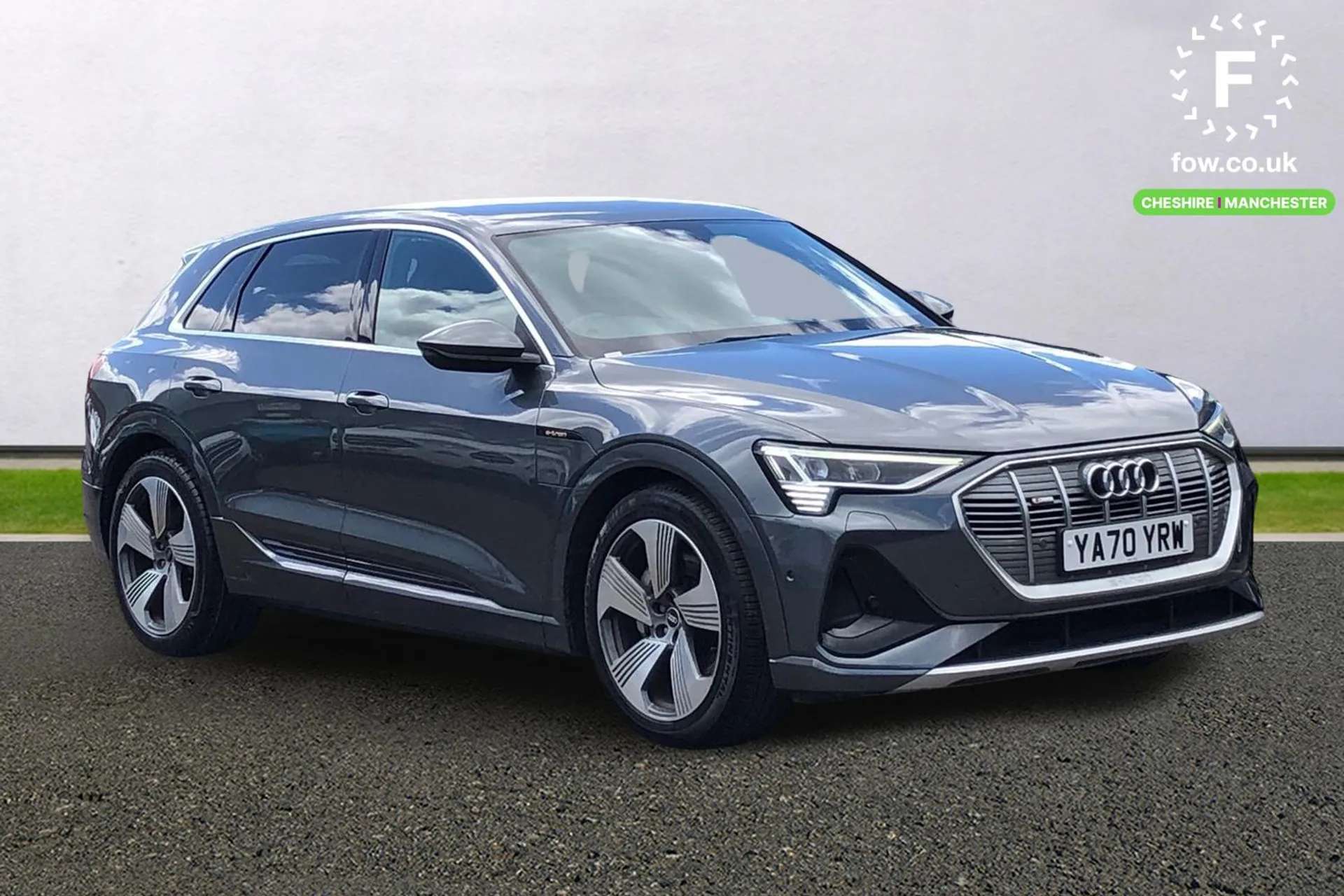 A 2021 AUDI E-TRON 230kW 50 Quattro 71kWh S Line 5dr Auto [Audi virtual cockpit, Audi phone box with wireless charging, Parking system plus with 360 degree sensors and f A 2021 AUDI E-TRON 230kW 50 Quattro 71kWh S Line 5dr Auto [Audi virtual cockpit, Audi phone box with wireless charging, Parking system plus with 360 degree sensors and f
