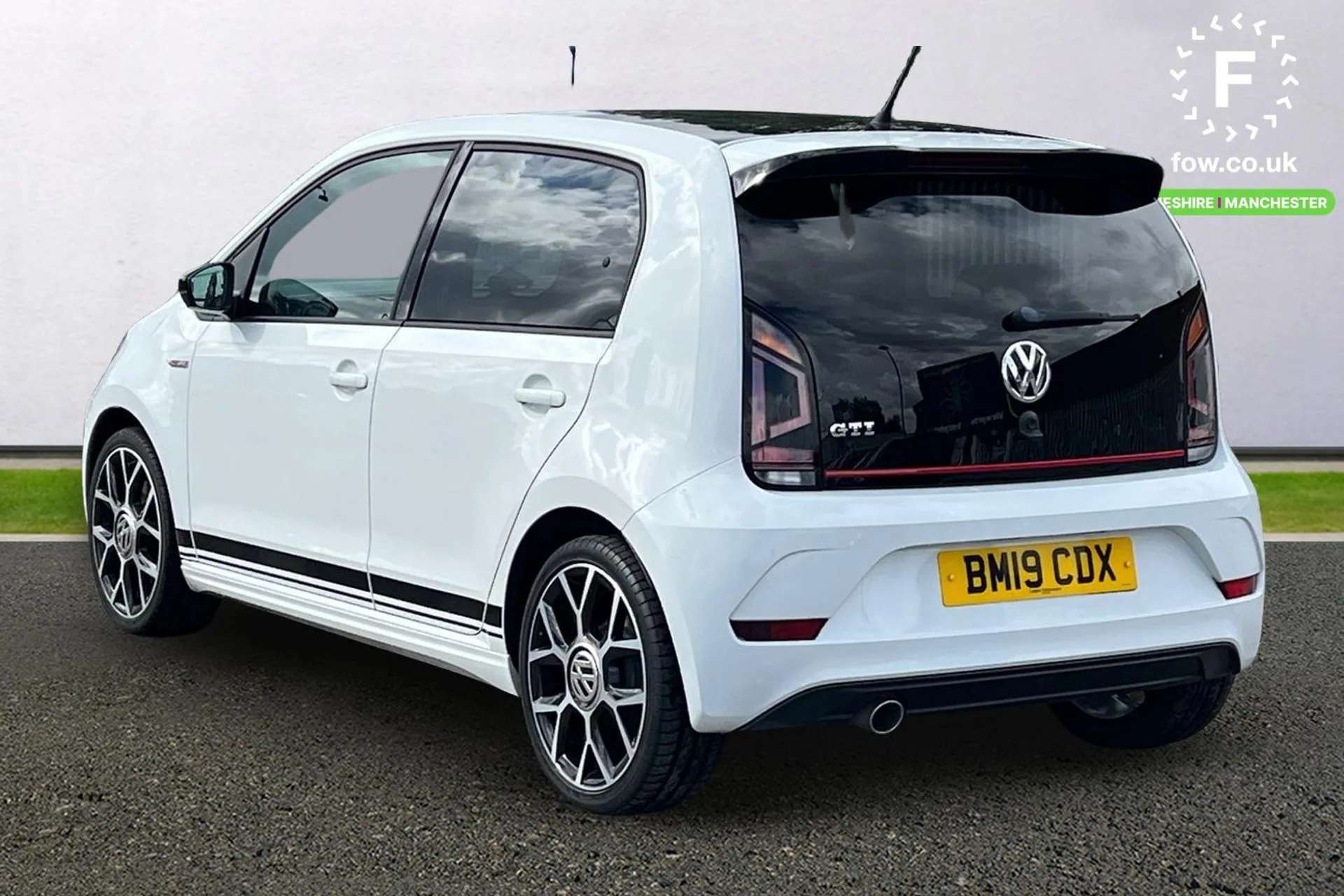 2019 VOLKSWAGEN UP 2019 VOLKSWAGEN UP