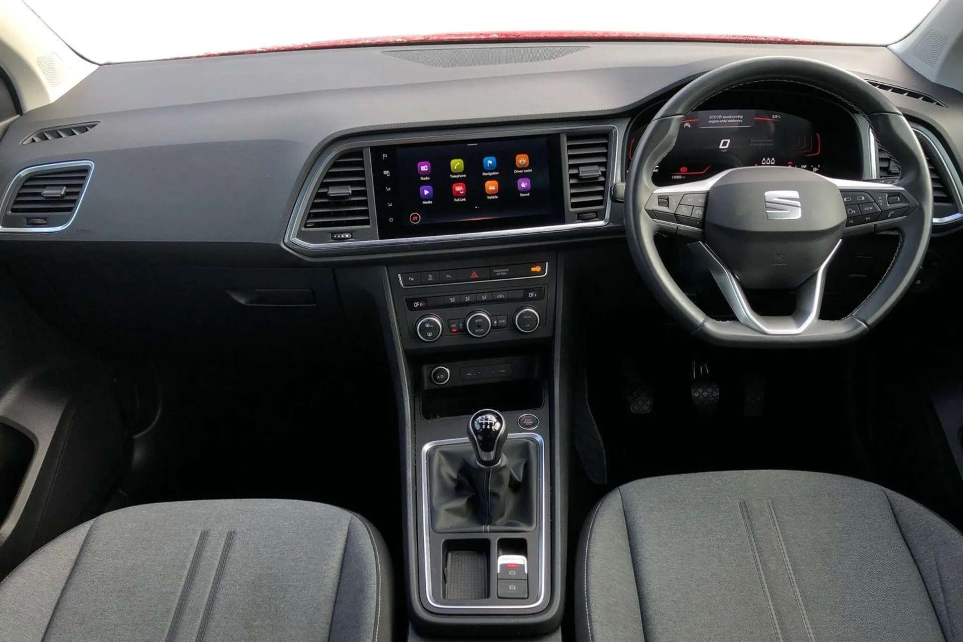 A 2023 SEAT ATECA 1.0 TSI SE Technology 5dr [ Self parking functionality (includes front and rear parking sensors) , Wireless phone charger , Interior lighting pack , 1 A 2023 SEAT ATECA 1.0 TSI SE Technology 5dr [ Self parking functionality (includes front and rear parking sensors) , Wireless phone charger , Interior lighting pack , 1