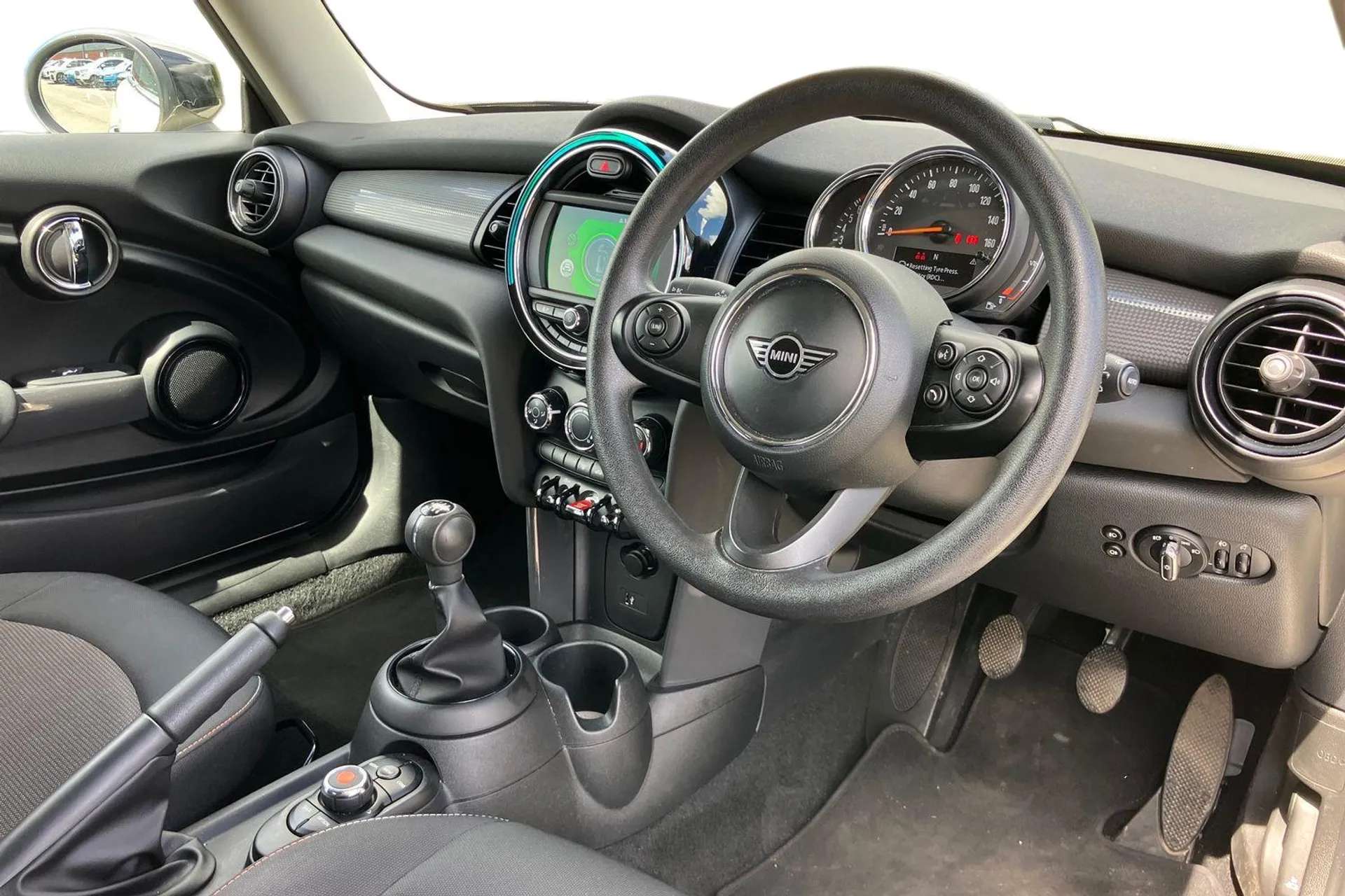 2019 MINI HATCH 2019 MINI HATCH