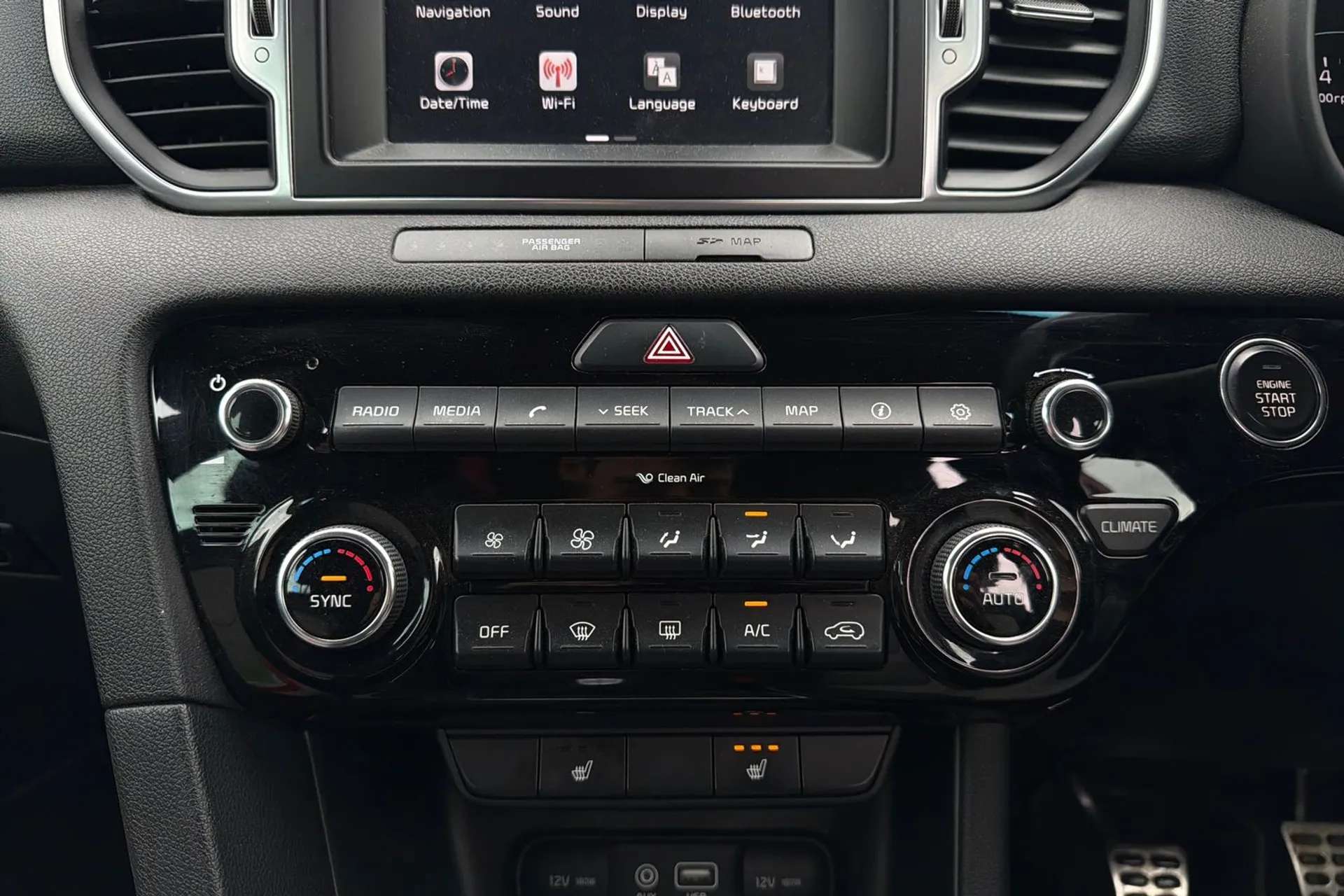 2017 KIA SPORTAGE 2017 KIA SPORTAGE