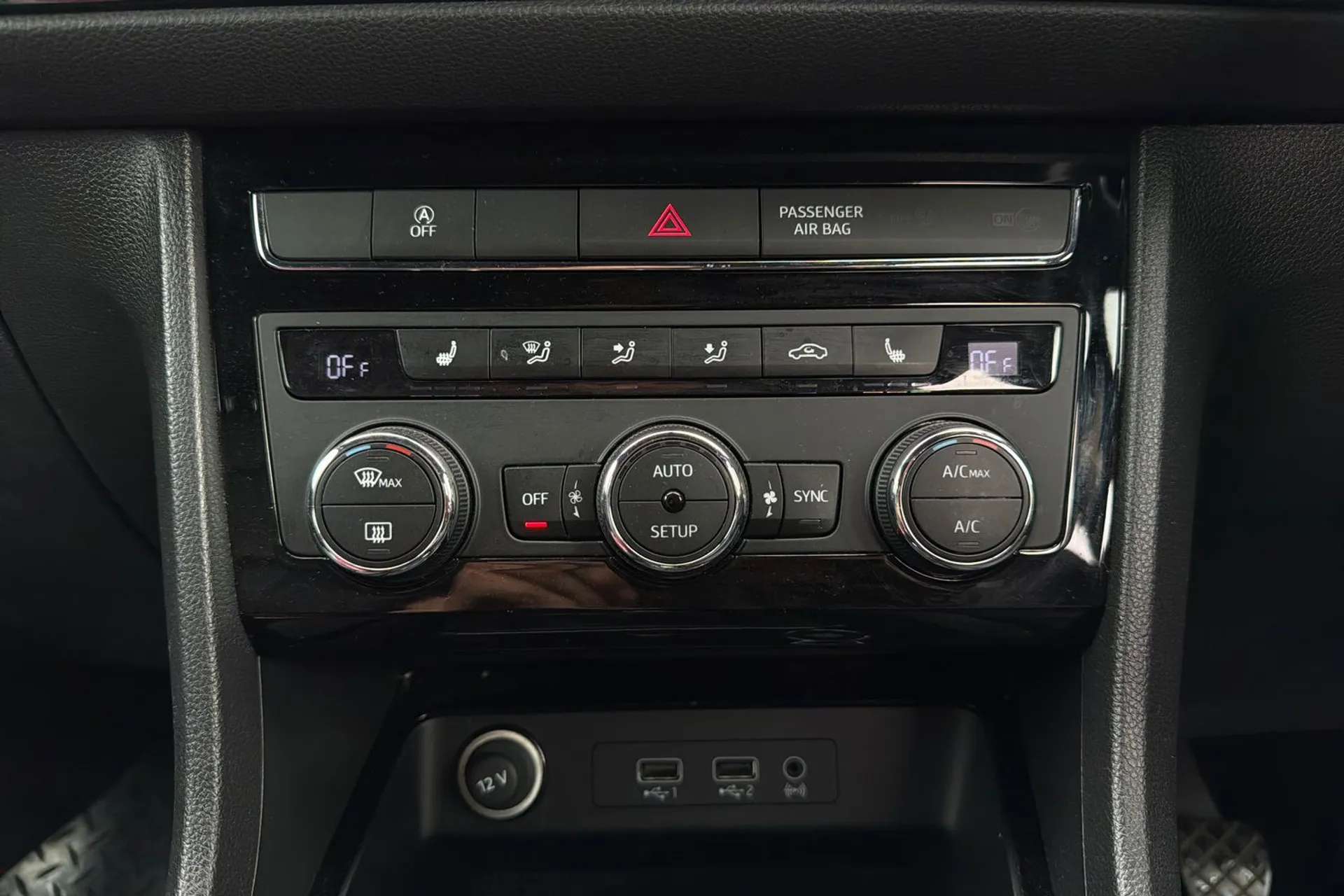 2017 SEAT ATECA 2017 SEAT ATECA