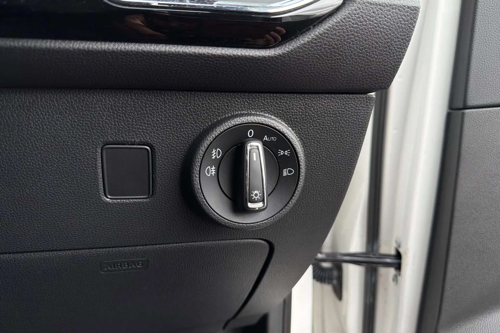 2017 SEAT ATECA 2017 SEAT ATECA