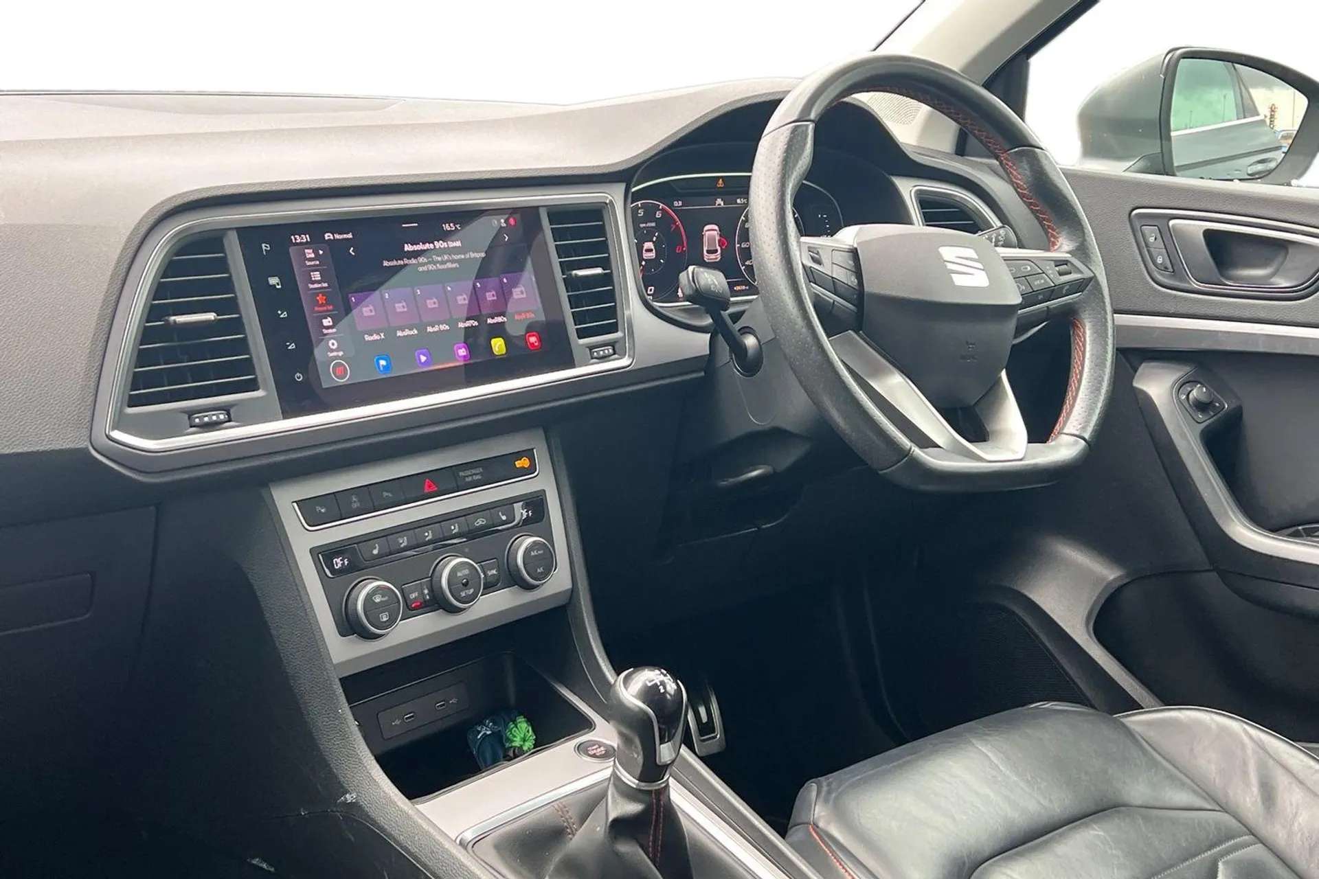 A 2021 SEAT ATECA 1.5 TSI EVO FR Sport 5dr [19" Exclusive machined alloy wheels with decorative inserts, Self parking functionality (includes front and rear parking sen A 2021 SEAT ATECA 1.5 TSI EVO FR Sport 5dr [19" Exclusive machined alloy wheels with decorative inserts, Self parking functionality (includes front and rear parking sen