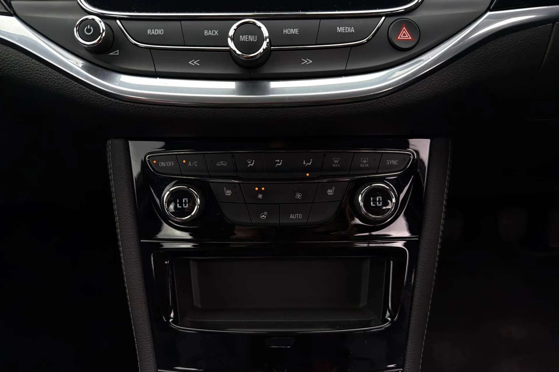 2018 VAUXHALL ASTRA 2018 VAUXHALL ASTRA