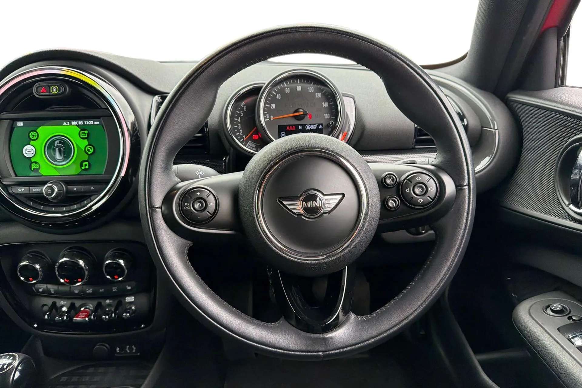 2018 MINI CLUBMAN 2018 MINI CLUBMAN