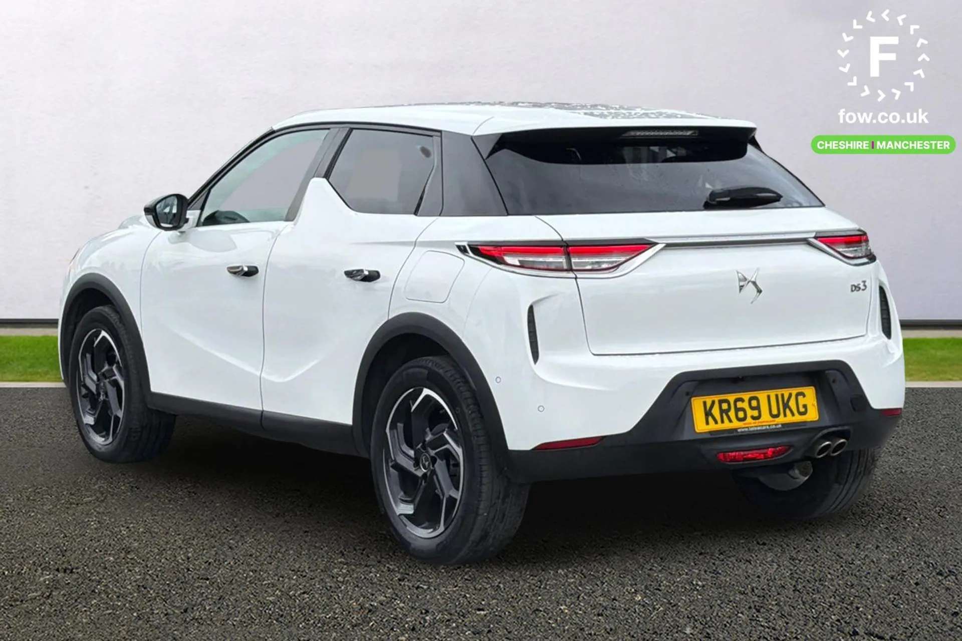 A 2019 DS DS3 1.2 PureTech 130 Ultra Prestige 5dr EAT8 [ COMFORT FRONT SEATS PACK ? Heated seats, Electric seats,Massage function , Reversing camera , PREMIUM SAFET A 2019 DS DS3 1.2 PureTech 130 Ultra Prestige 5dr EAT8 [ COMFORT FRONT SEATS PACK ? Heated seats, Electric seats,Massage function , Reversing camera , PREMIUM SAFET