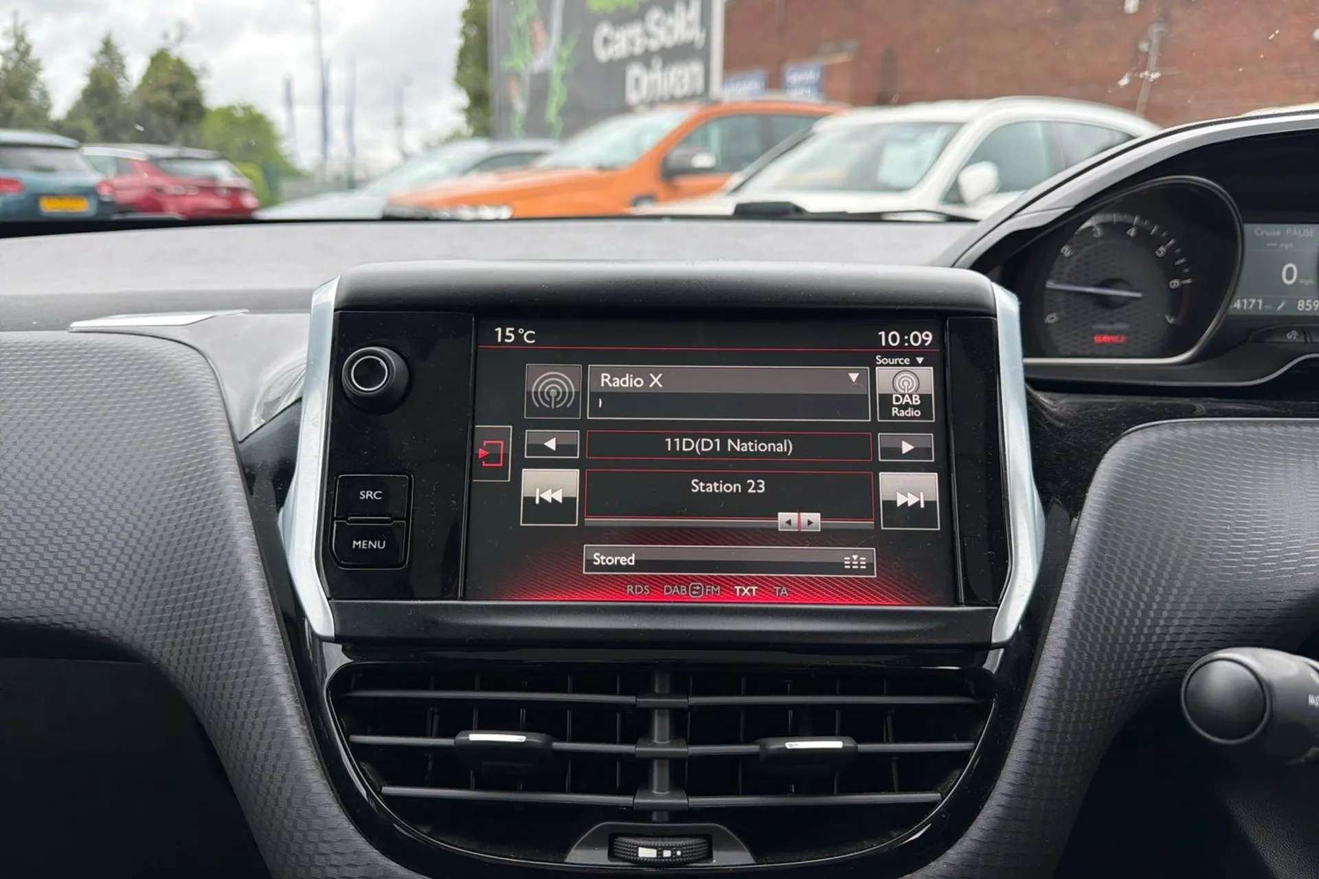 2016 PEUGEOT 2008 2016 PEUGEOT 2008