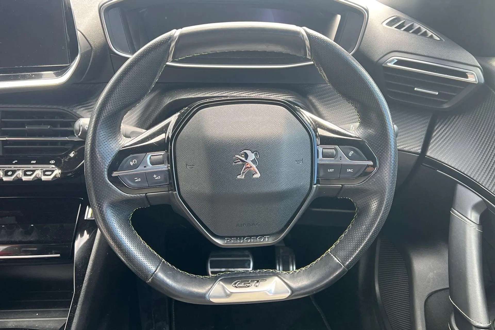 2020 PEUGEOT 2008 2020 PEUGEOT 2008