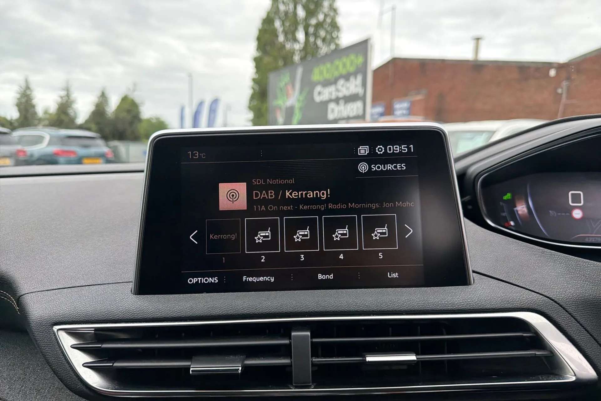 2019 PEUGEOT 3008 2019 PEUGEOT 3008