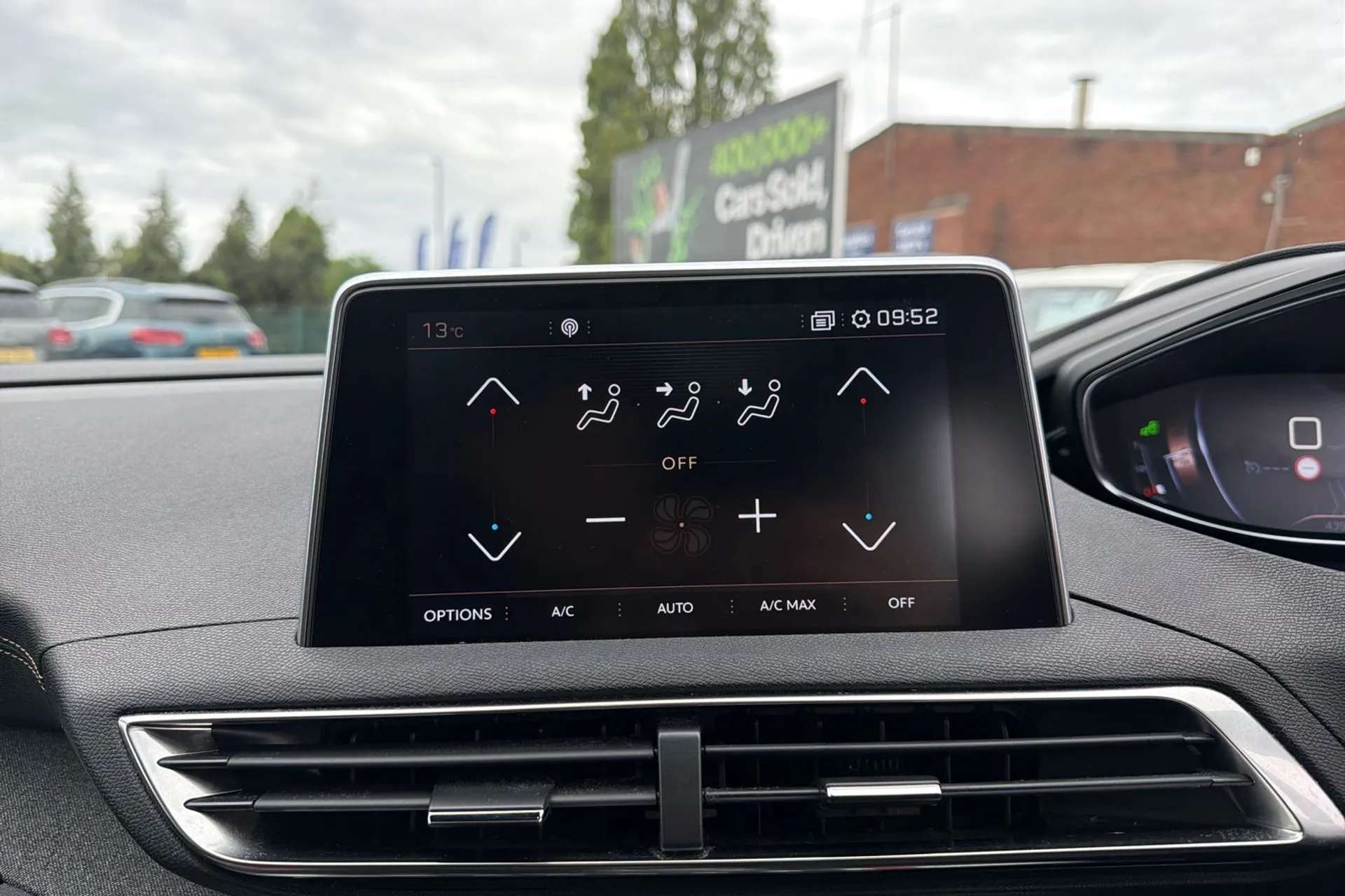 2019 PEUGEOT 3008 2019 PEUGEOT 3008