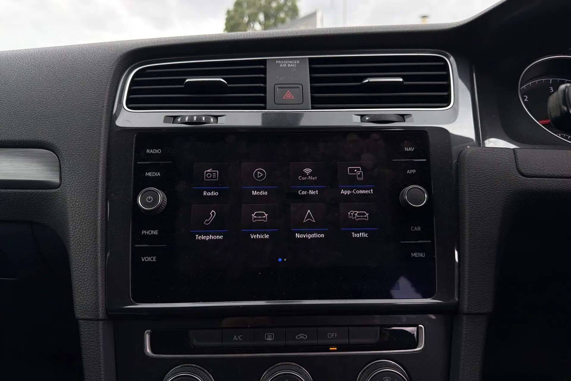 2019 VOLKSWAGEN GOLF 2019 VOLKSWAGEN GOLF