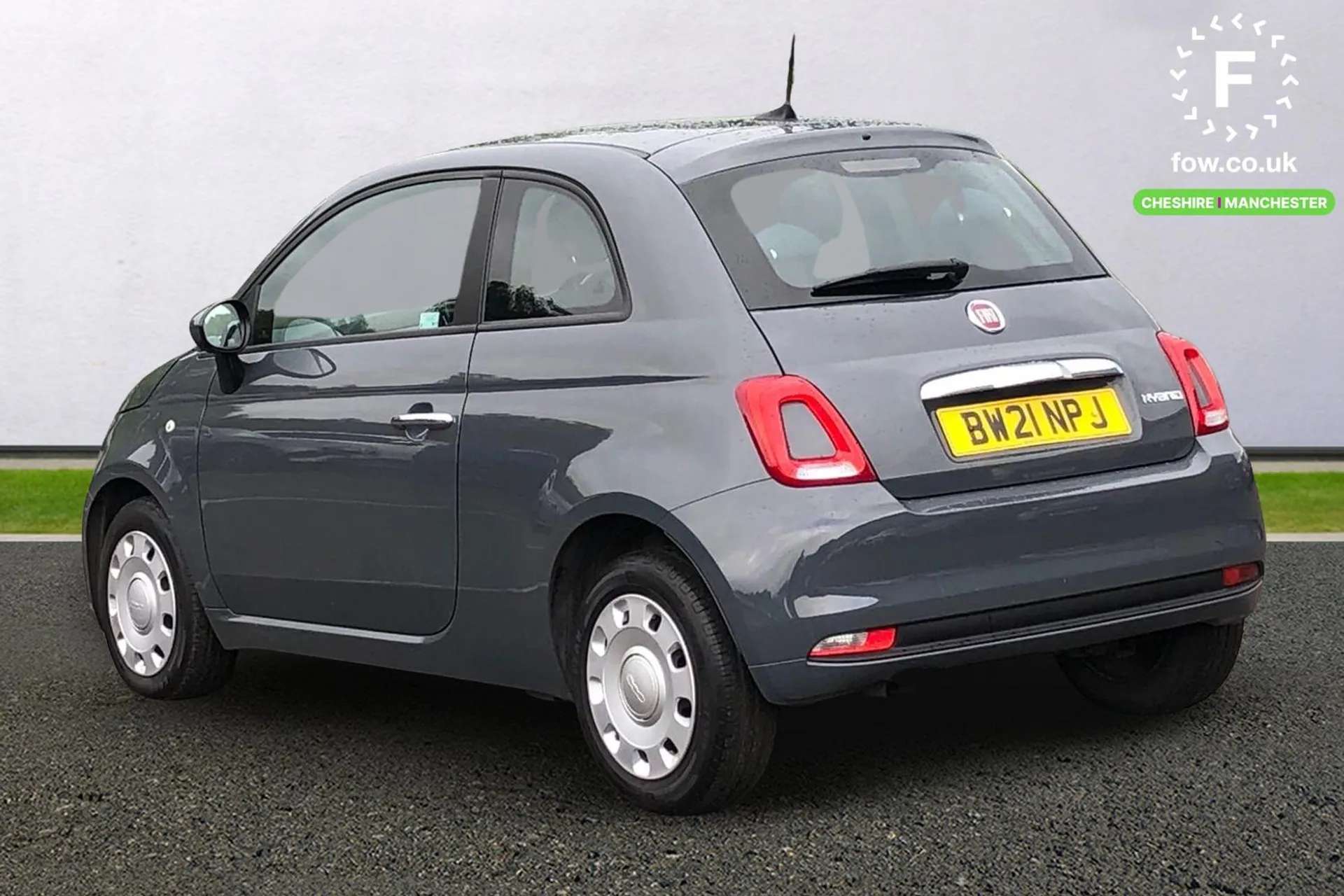 2021 FIAT 500 2021 FIAT 500