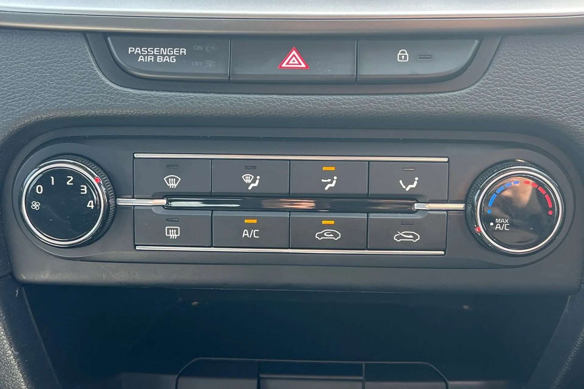 2020 KIA XCEED 2020 KIA XCEED