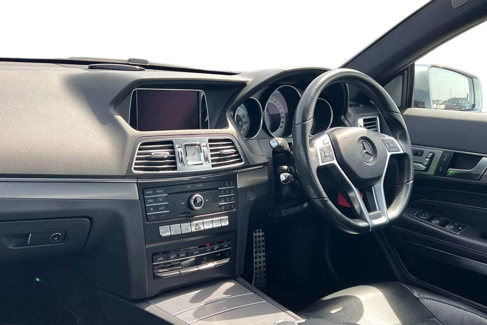 2016 MERCEDES-BENZ E CLASS 2016 MERCEDES-BENZ E CLASS