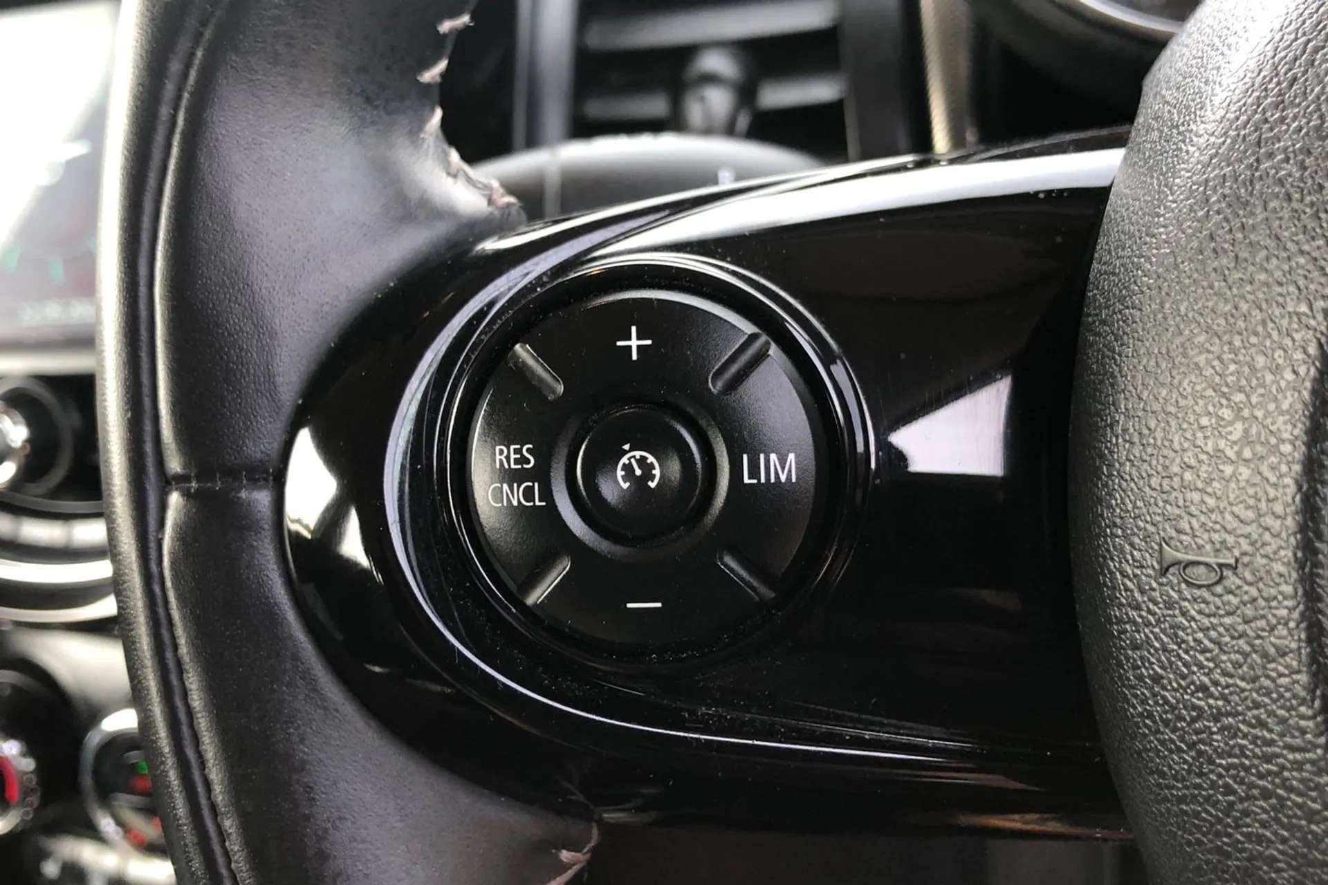 2019 MINI HATCH 2019 MINI HATCH