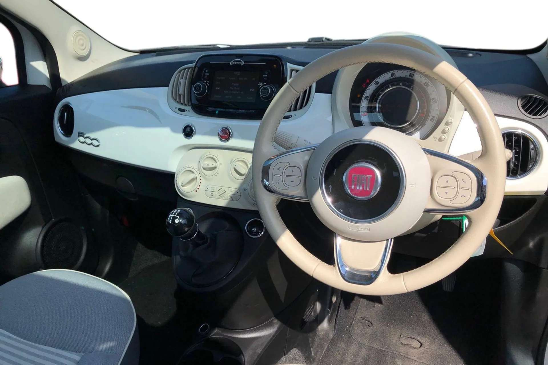 2018 FIAT 500 2018 FIAT 500