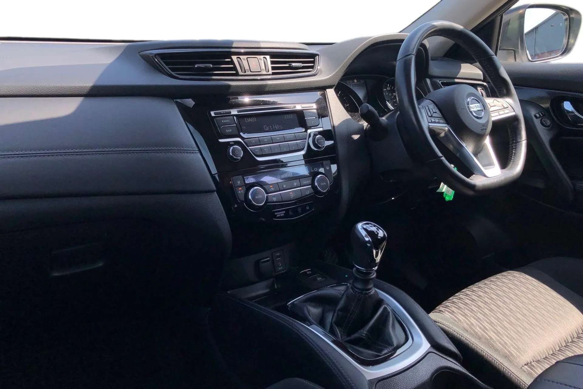 2020 NISSAN X-TRAIL 2020 NISSAN X-TRAIL