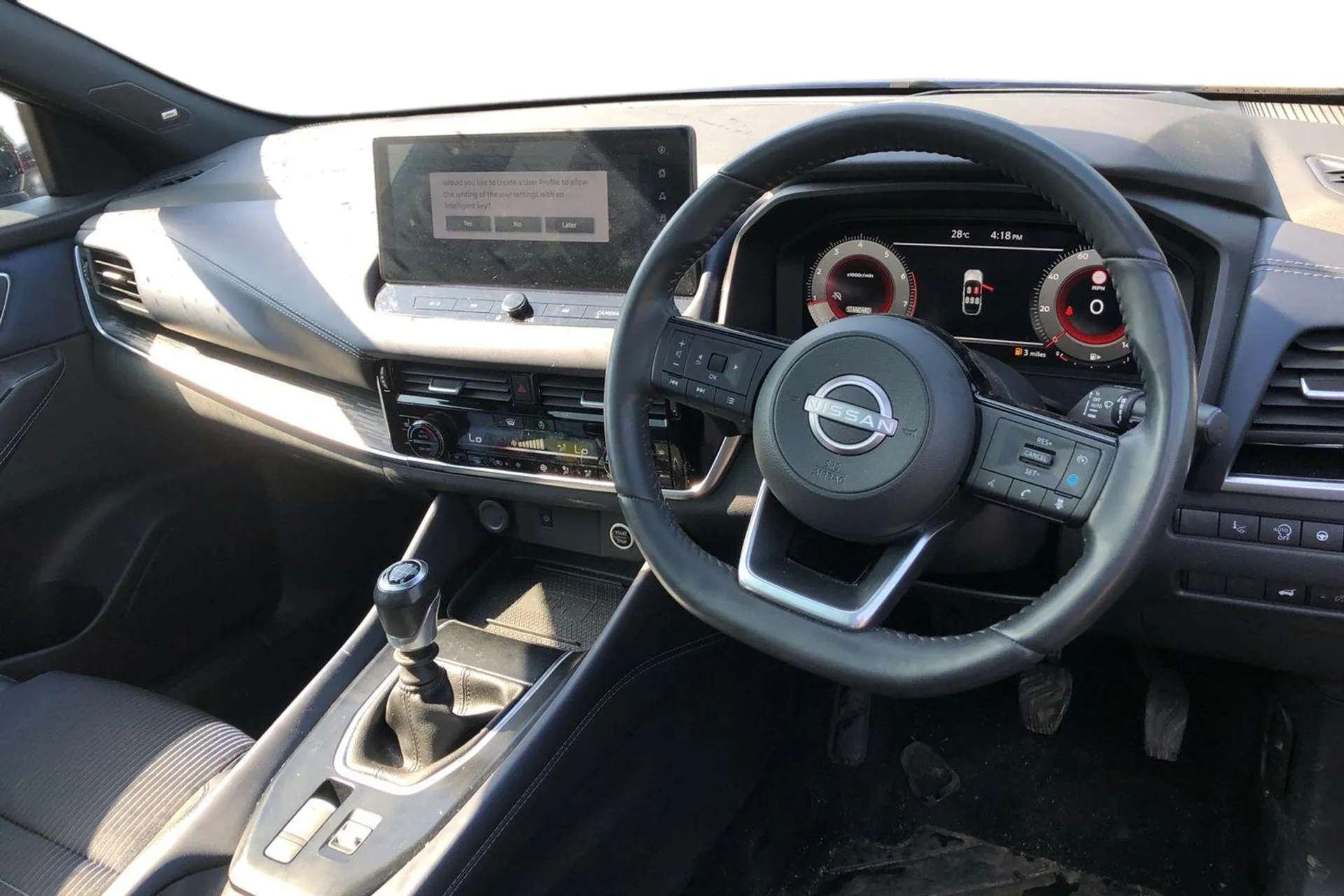 A 2022 NISSAN QASHQAI 1.3 DiG-T MH Tekna 5dr [ Panoramic roof , Intelligent around view monitor , Rear view camera , Hands free power tailgate , Glass roof pack with roof r A 2022 NISSAN QASHQAI 1.3 DiG-T MH Tekna 5dr [ Panoramic roof , Intelligent around view monitor , Rear view camera , Hands free power tailgate , Glass roof pack with roof r