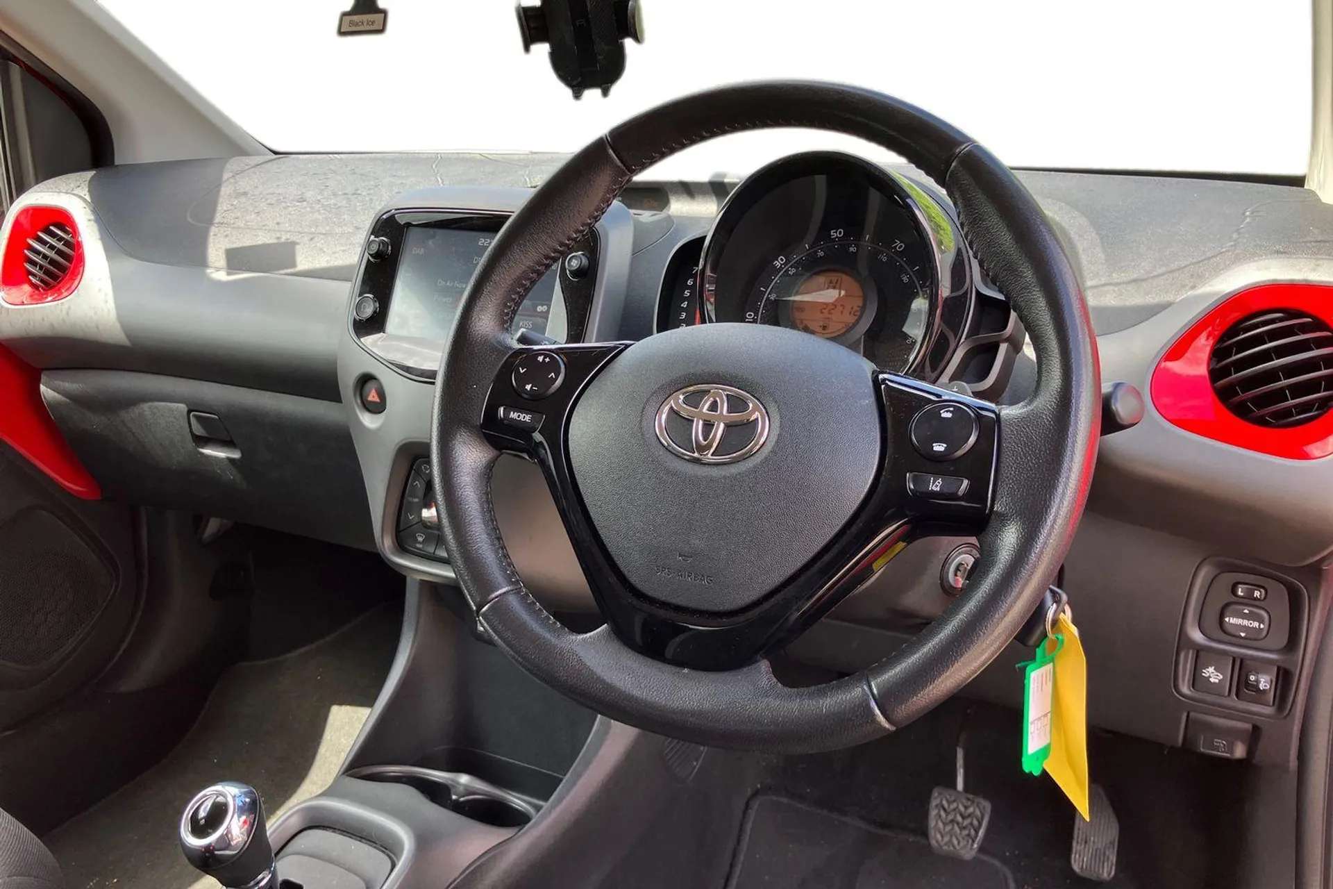 2021 TOYOTA AYGO 2021 TOYOTA AYGO