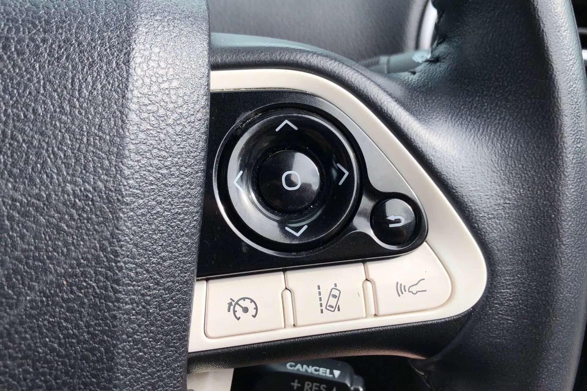 2018 TOYOTA PRIUS 2018 TOYOTA PRIUS