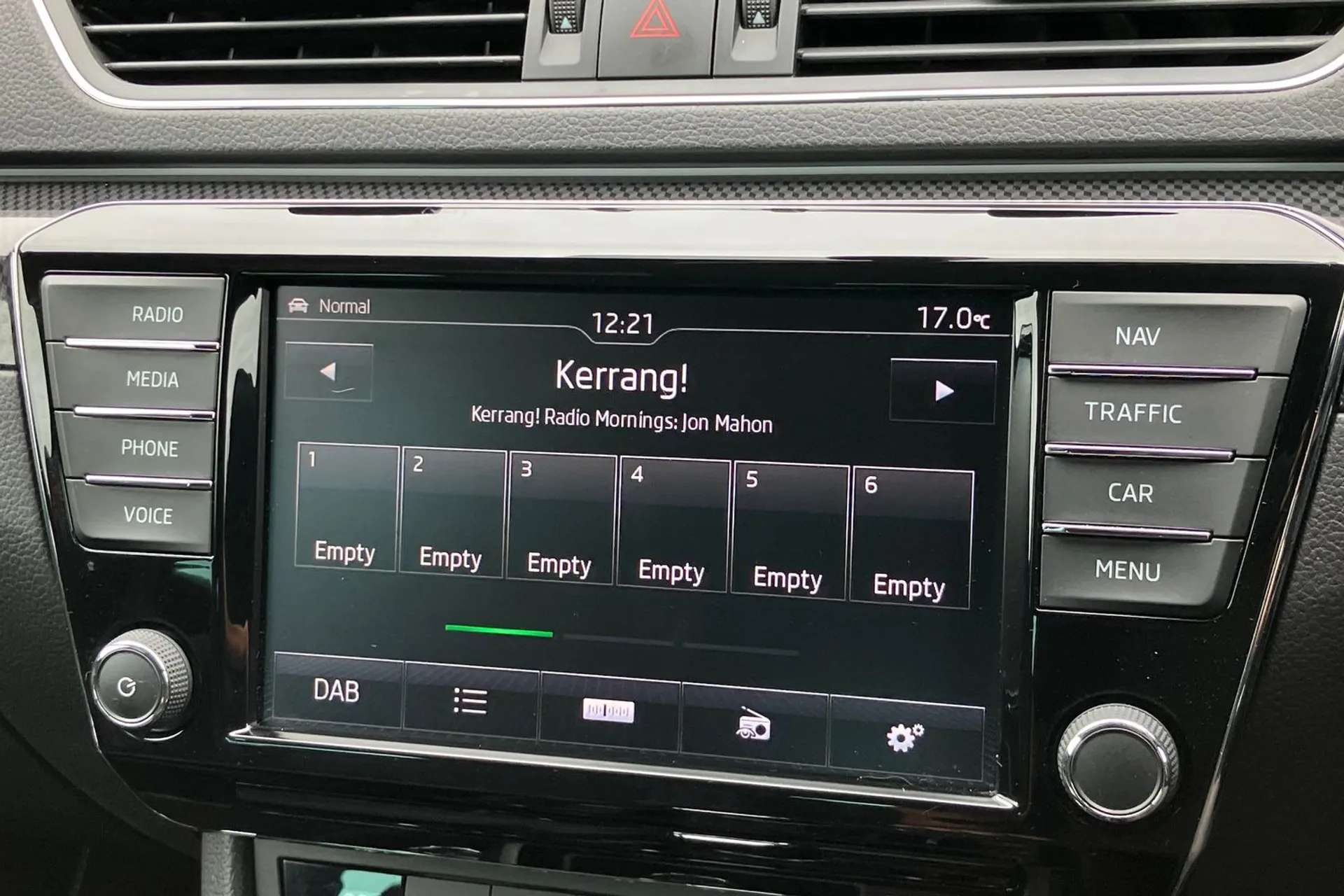 2017 SKODA SUPERB 2017 SKODA SUPERB