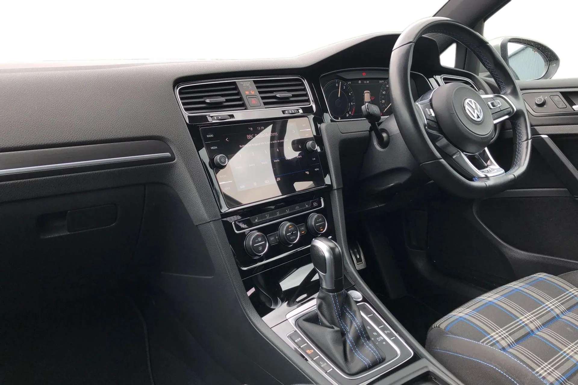 2020 VOLKSWAGEN GOLF 2020 VOLKSWAGEN GOLF