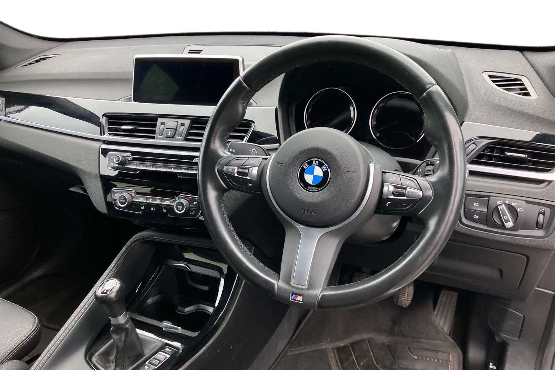 A 2019 BMW X1 sDrive 18i M Sport 5dr [Panoramic Glass Sunroof, Navigation Plus Pack, Head Up Display, Dakota Leather, Park Assist, Sun Protection Glass, Park Distan A 2019 BMW X1 sDrive 18i M Sport 5dr [Panoramic Glass Sunroof, Navigation Plus Pack, Head Up Display, Dakota Leather, Park Assist, Sun Protection Glass, Park Distan