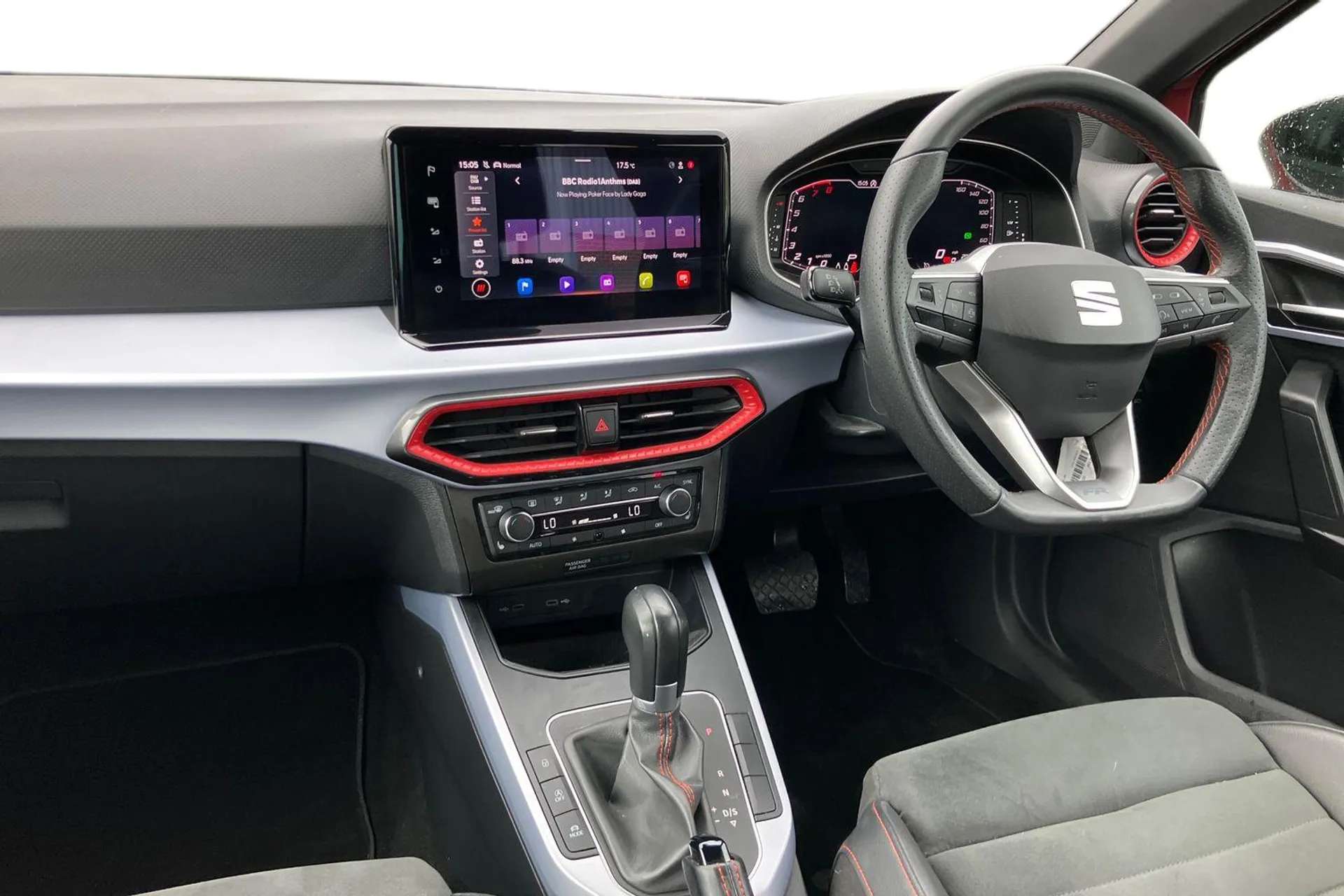 A 2023 SEAT ARONA 1.0 TSI 110 FR Sport 5dr DSG [ 18" Performance Cosmo grey matt alloy wheels , Wireless phone charger , Rear parking sensor , Interior chrome pack , 10 A 2023 SEAT ARONA 1.0 TSI 110 FR Sport 5dr DSG [ 18" Performance Cosmo grey matt alloy wheels , Wireless phone charger , Rear parking sensor , Interior chrome pack , 10