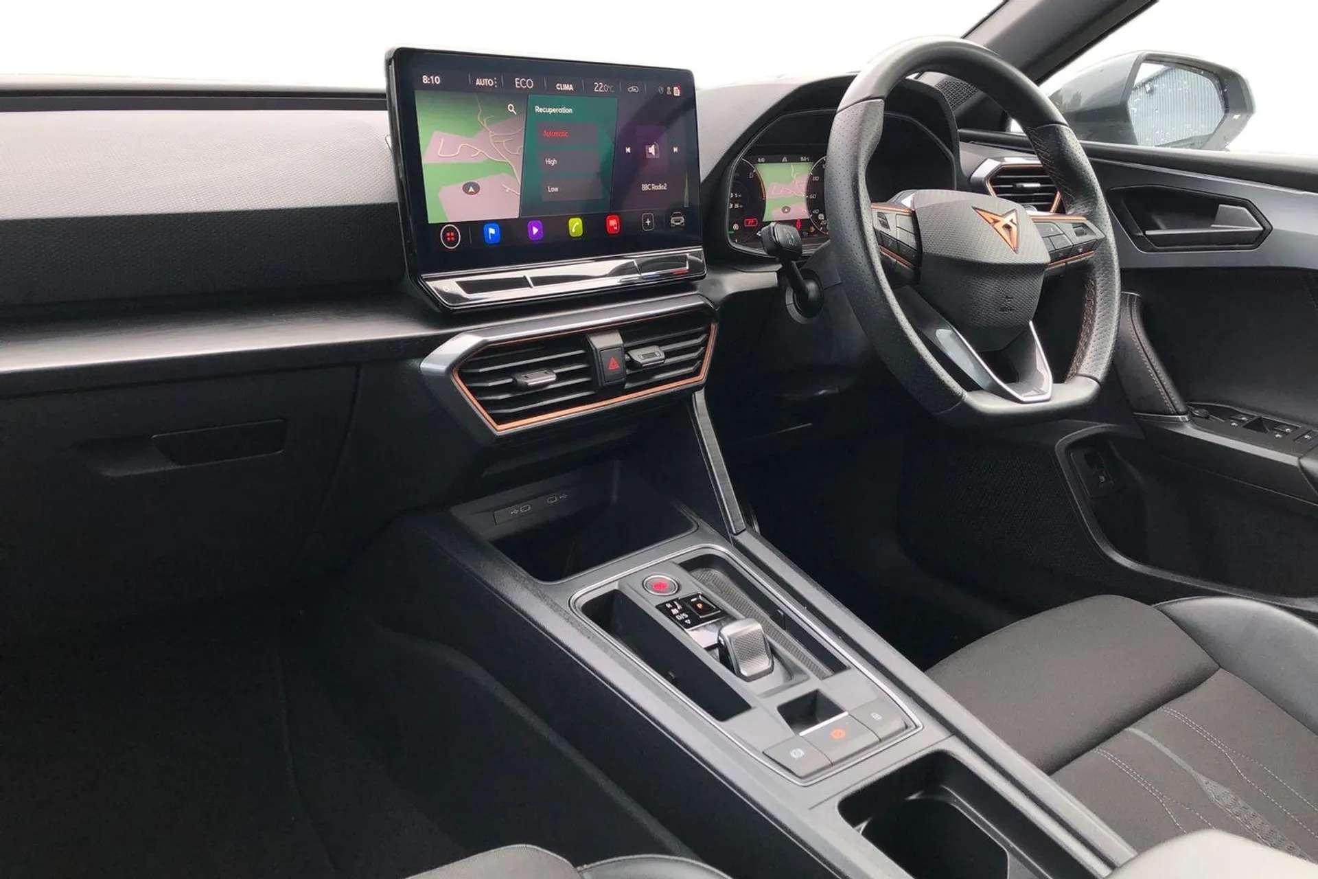 A 2024 CUPRA LEON 1.4 eHybrid VZ2 Design Edition 5dr DSG [Navigation System, A 2024 CUPRA LEON 1.4 eHybrid VZ2 Design Edition 5dr DSG [Navigation System,