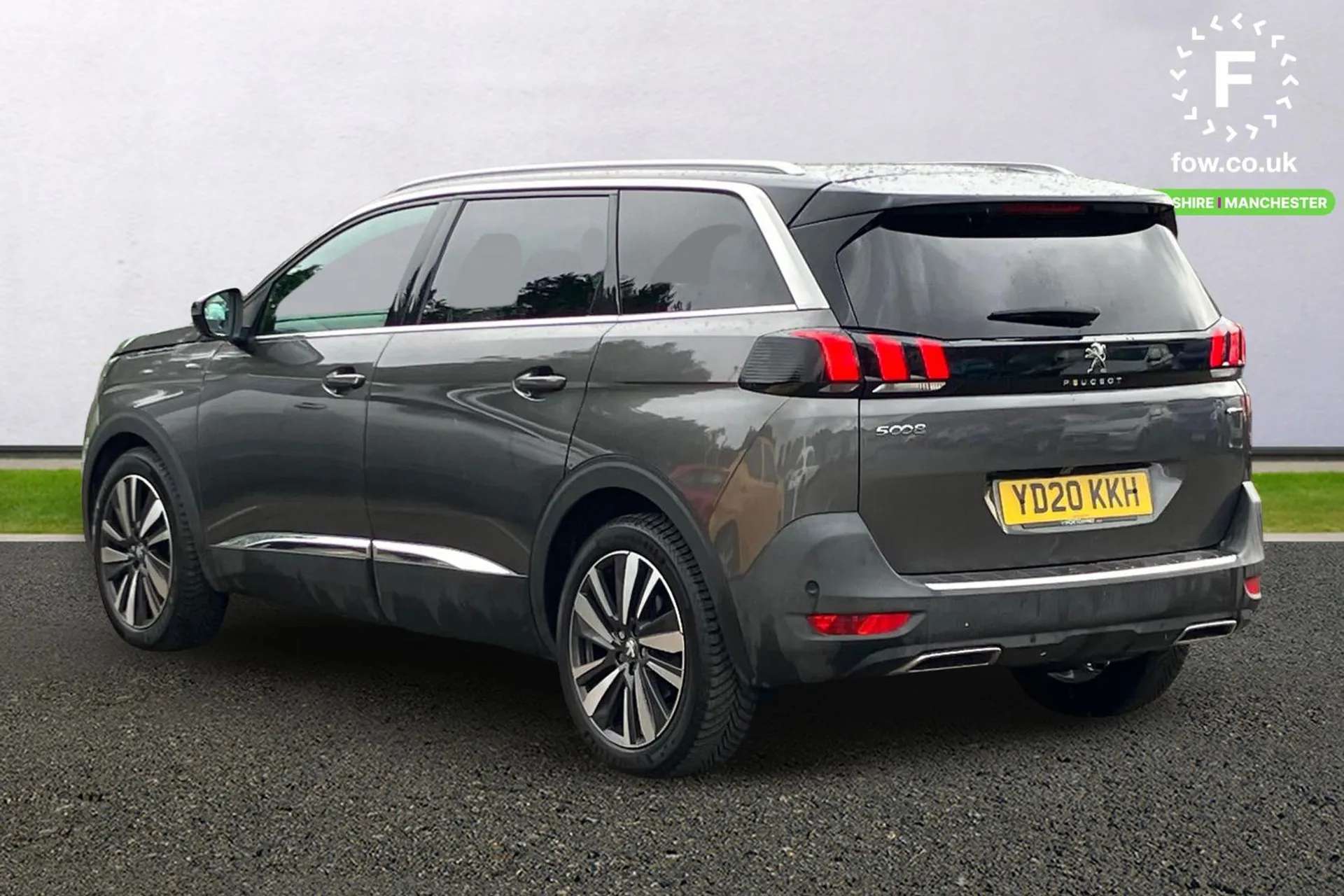 2020 PEUGEOT 5008 2020 PEUGEOT 5008